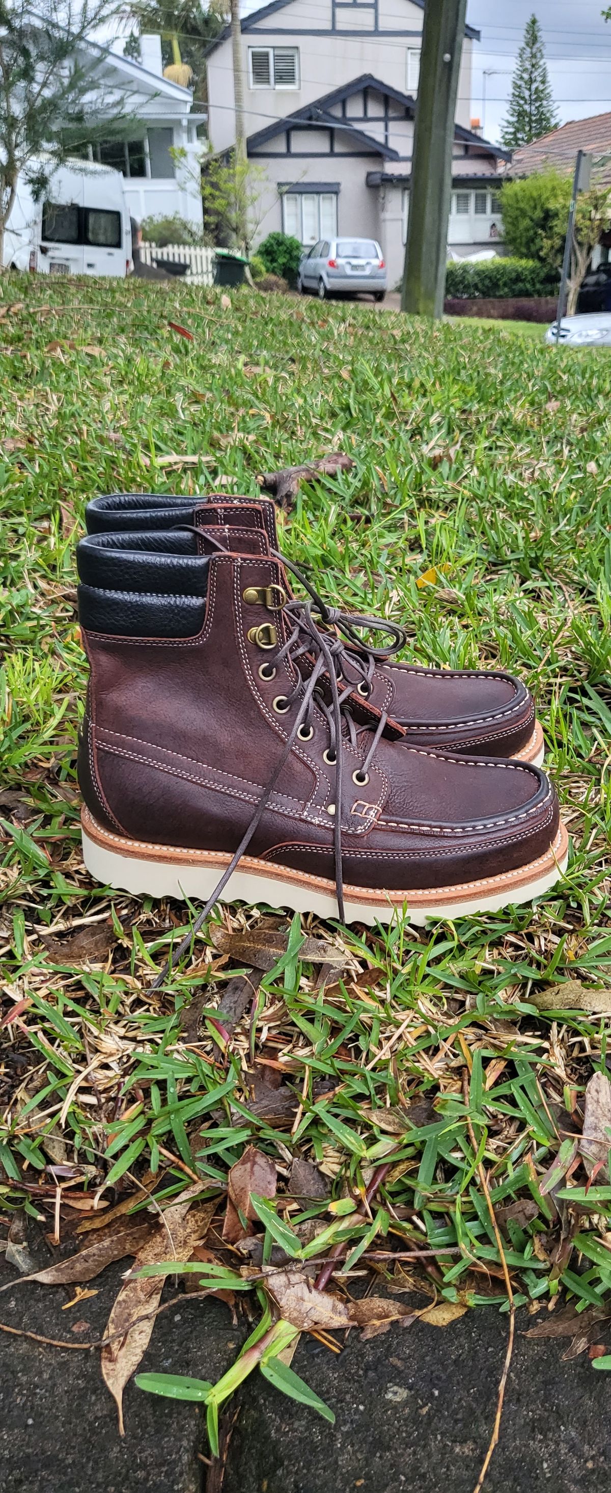Photo by ajsoo on October 4, 2022 of the Grant Stone Field Boot in C.F. Stead Dark Burgundy Classic Kudu.