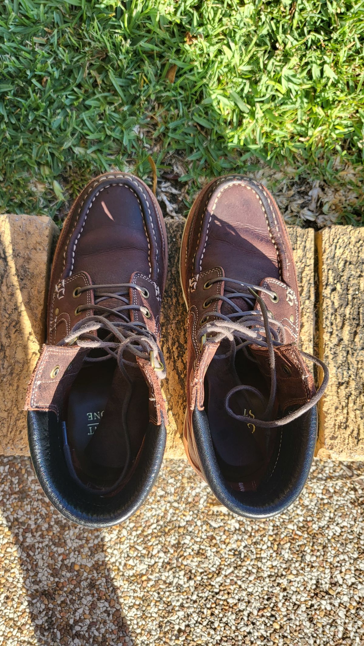Photo by ajsoo on November 3, 2022 of the Grant Stone Field Boot in C.F. Stead Dark Burgundy Classic Kudu.
