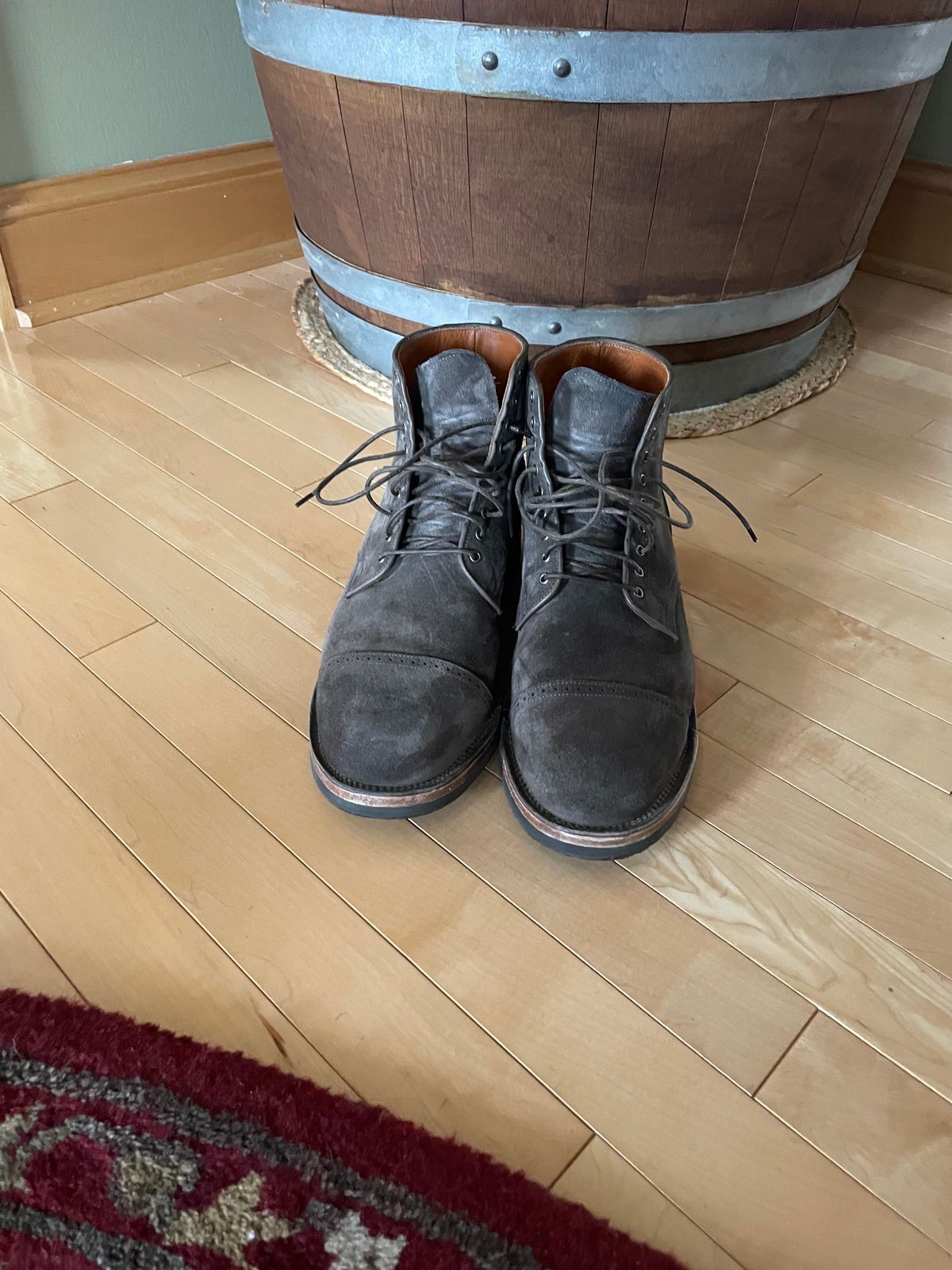 Photo by wonkytoe on January 5, 2024 of the Viberg Service Boot BCT in C.F. Stead Thyme Janus Calf Suede.