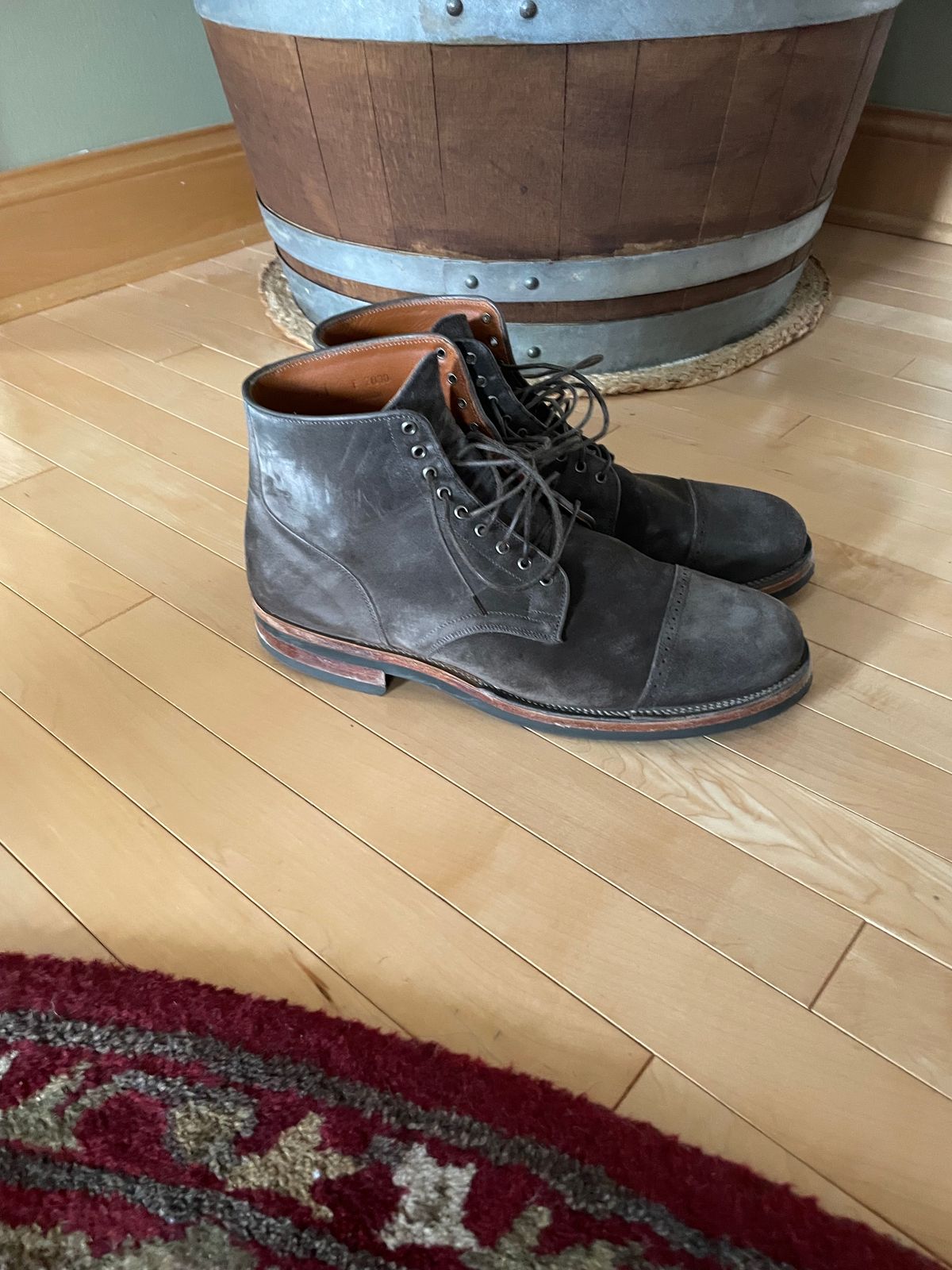 Photo by wonkytoe on January 5, 2024 of the Viberg Service Boot BCT in C.F. Stead Thyme Janus Calf Suede.