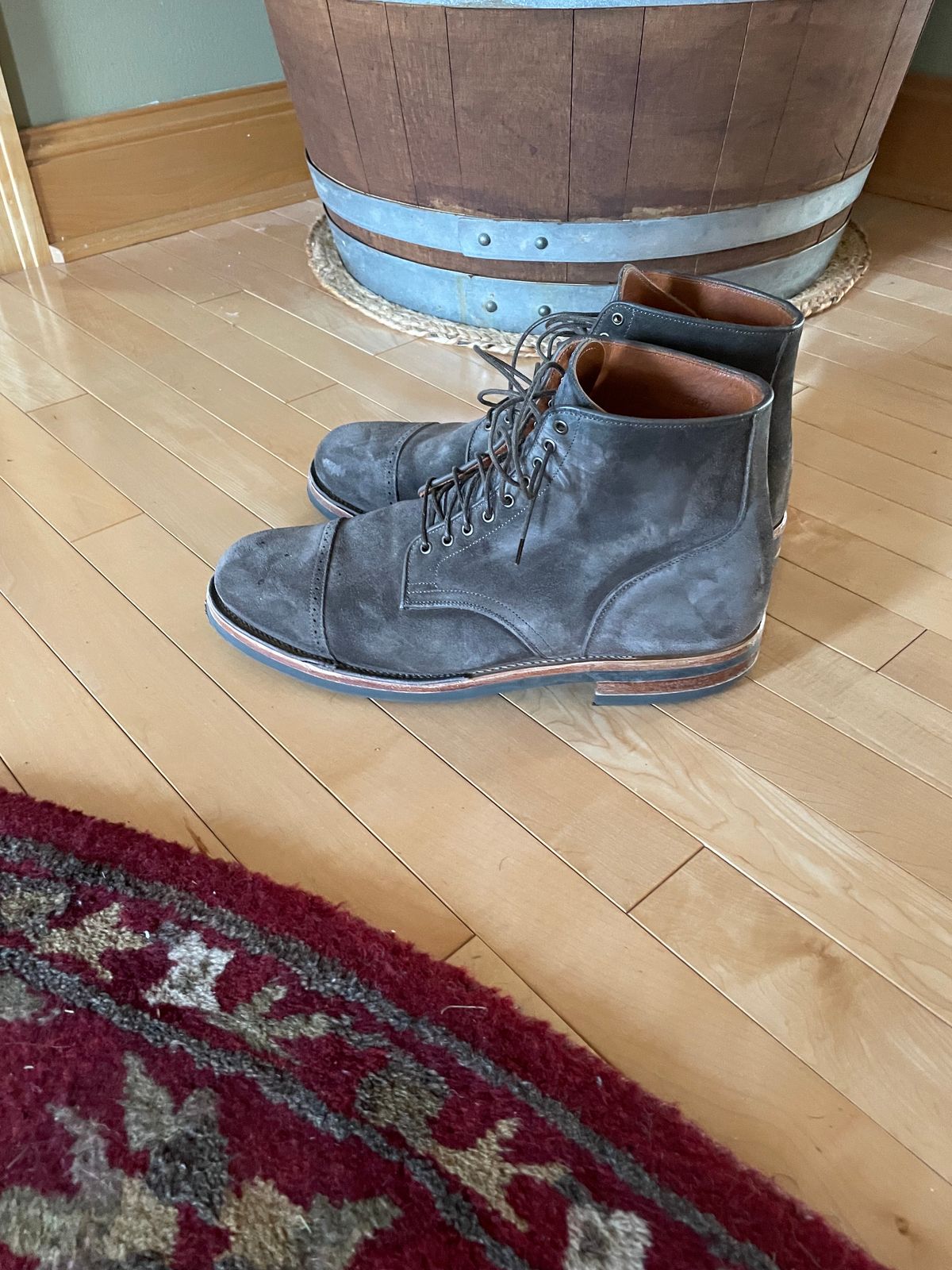 Photo by wonkytoe on February 5, 2024 of the Viberg Service Boot BCT in C.F. Stead Thyme Janus Calf Suede.