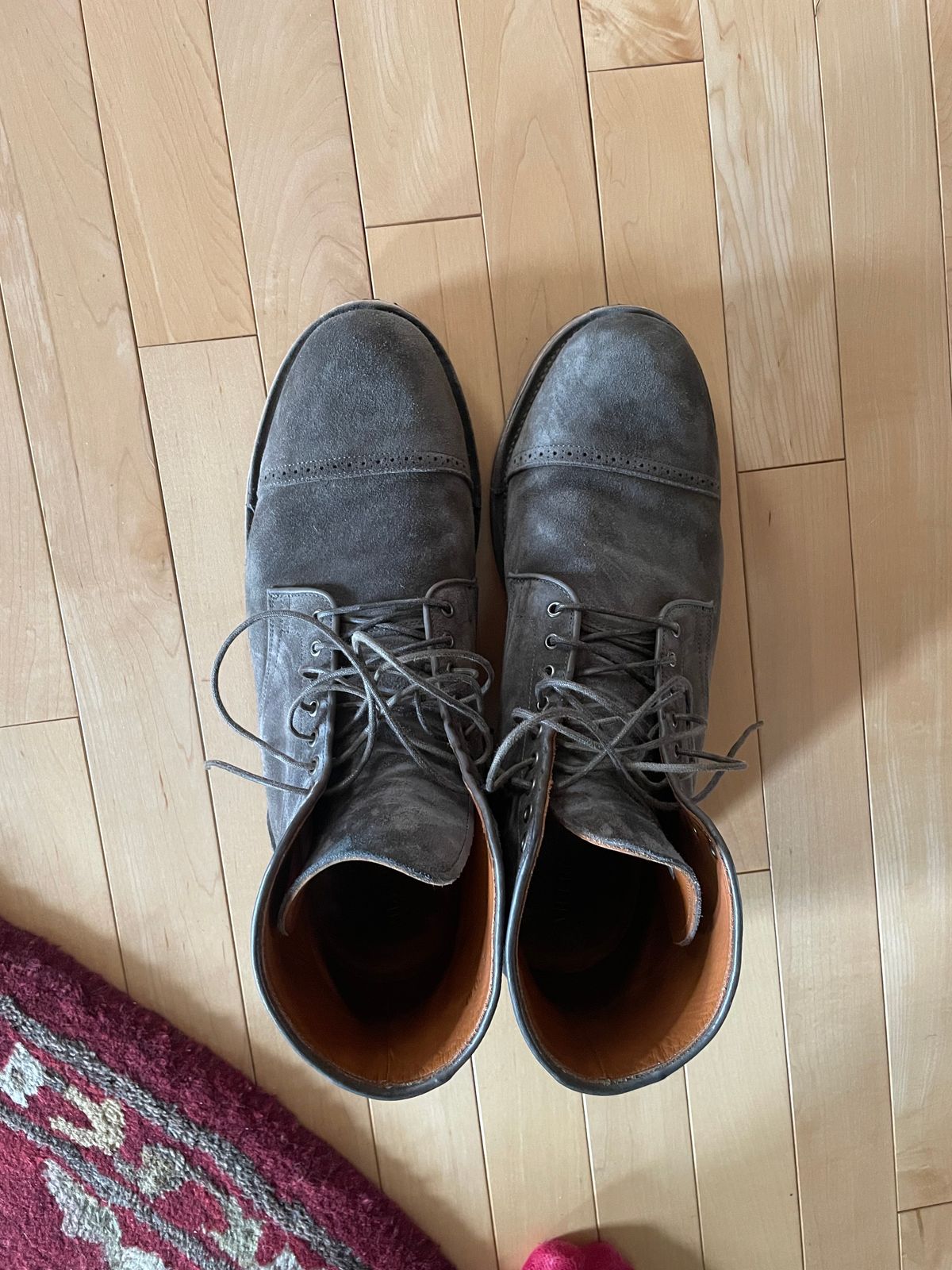 Photo by wonkytoe on April 3, 2024 of the Viberg Service Boot BCT in C.F. Stead Thyme Janus Calf Suede.