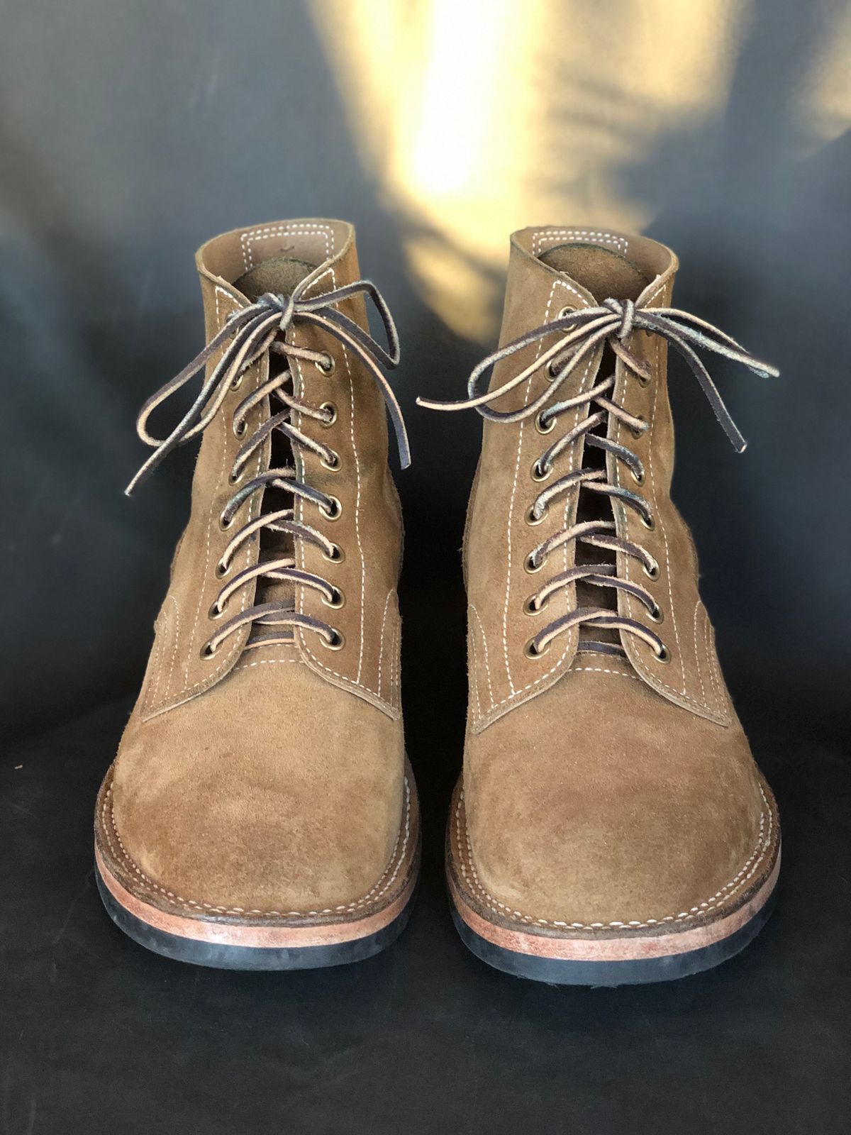 Photo by m.f.bootco on November 5, 2022 of the M.F. Boot Co Boondocker in S.B. Foot Olive Mohave.