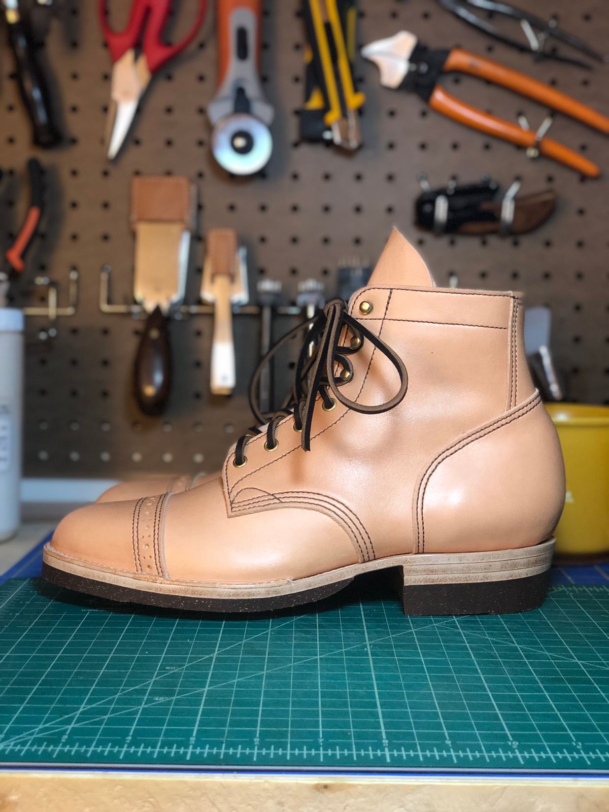 Photo by m.f.bootco on October 2, 2023 of the M.F. Boot Co Service Boot in Sepici Tumbled Waxed Natural Veg Tan.