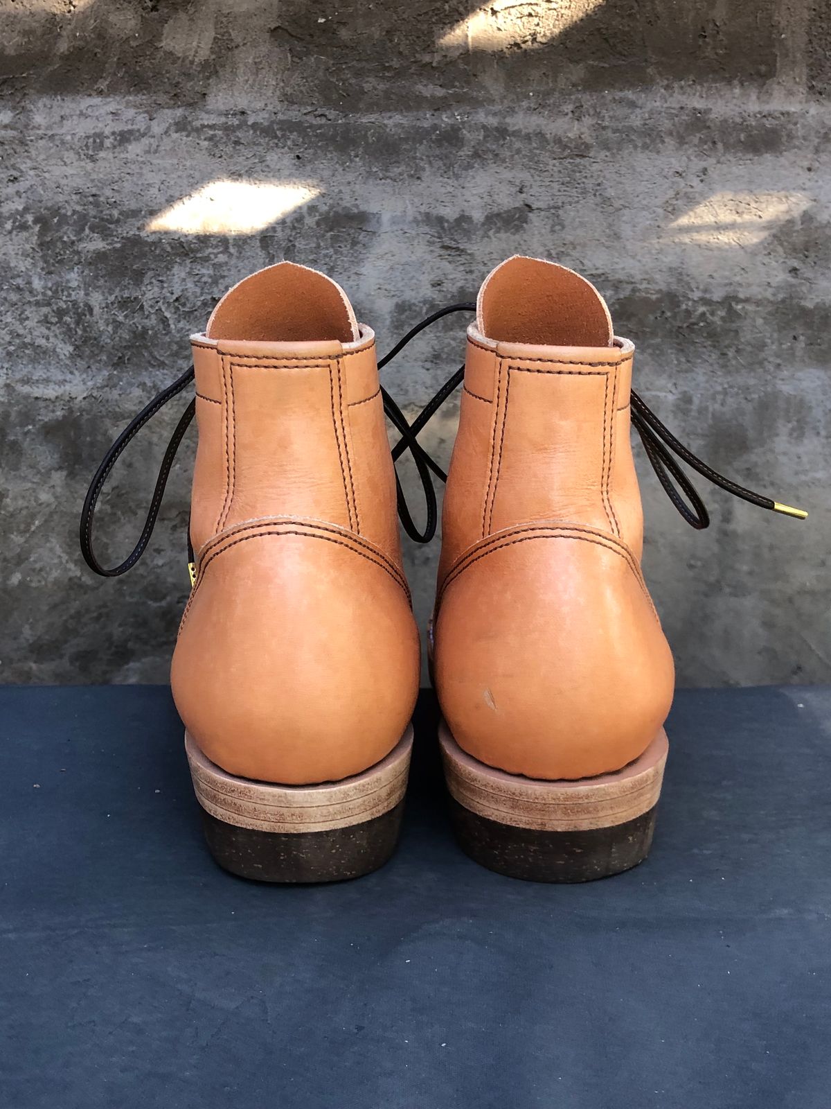 Photo by m.f.bootco on November 5, 2023 of the M.F. Boot Co Service Boot in Sepici Tumbled Waxed Natural Veg Tan.