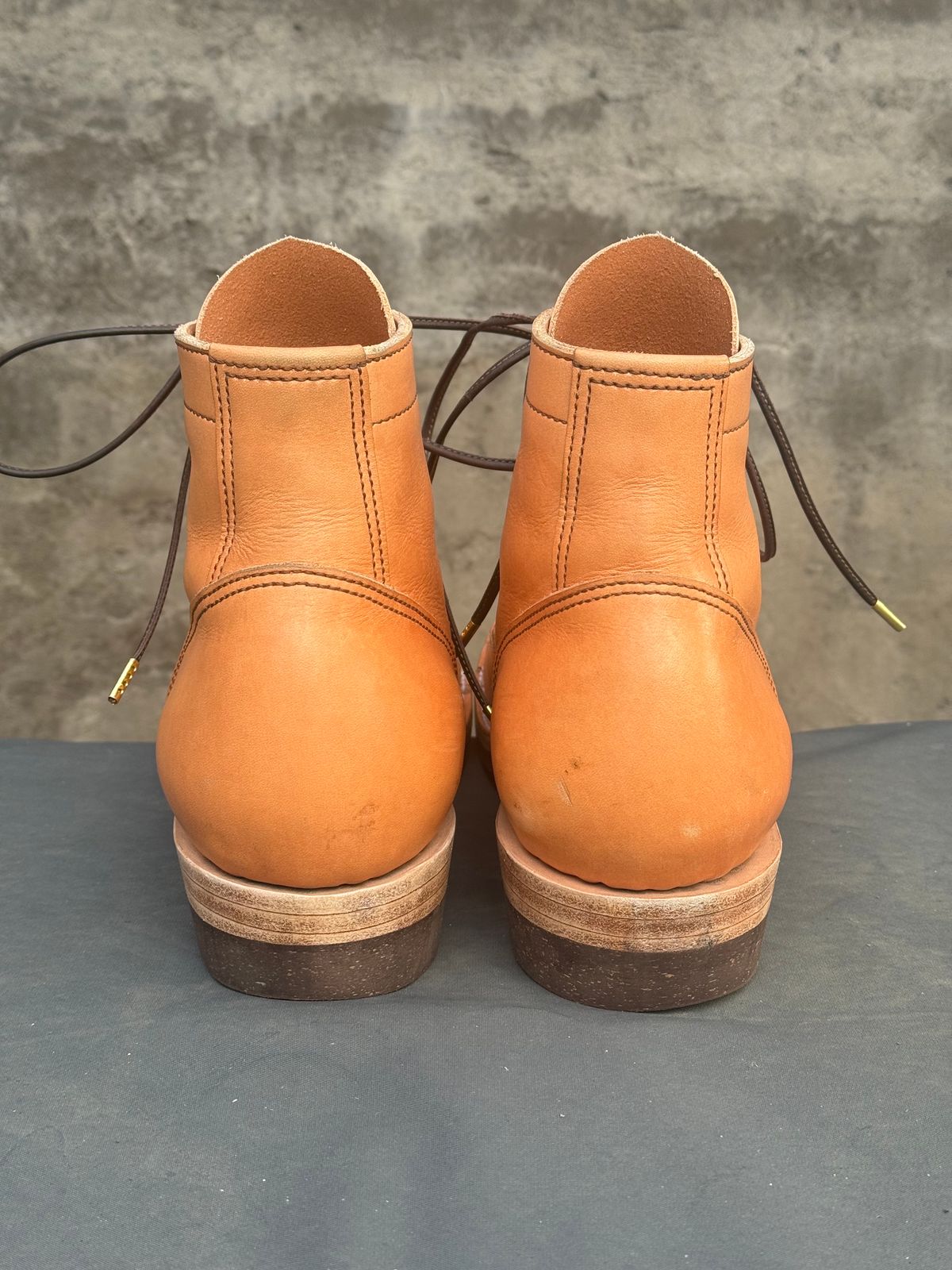 Photo by m.f.bootco on January 5, 2024 of the M.F. Boot Co Service Boot in Sepici Tumbled Waxed Natural Veg Tan.