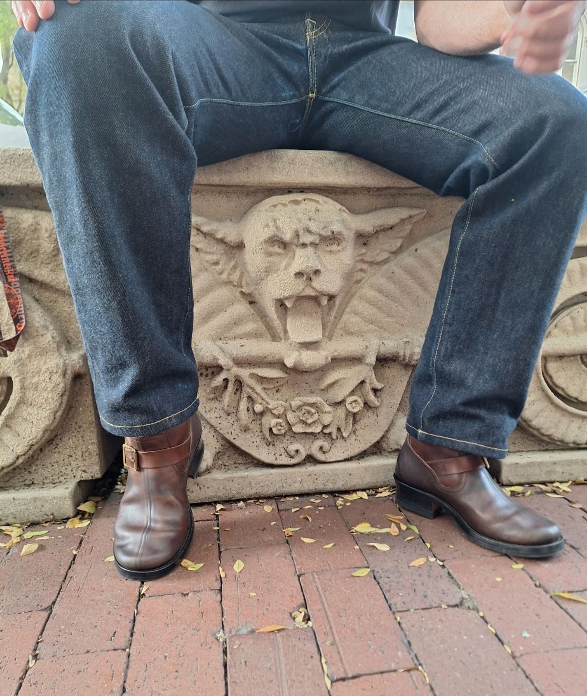 Photo by PatinaTherapist on November 2, 2025 of the Crux Deluxe Engineer in Guidi Dirty Horsebutt.