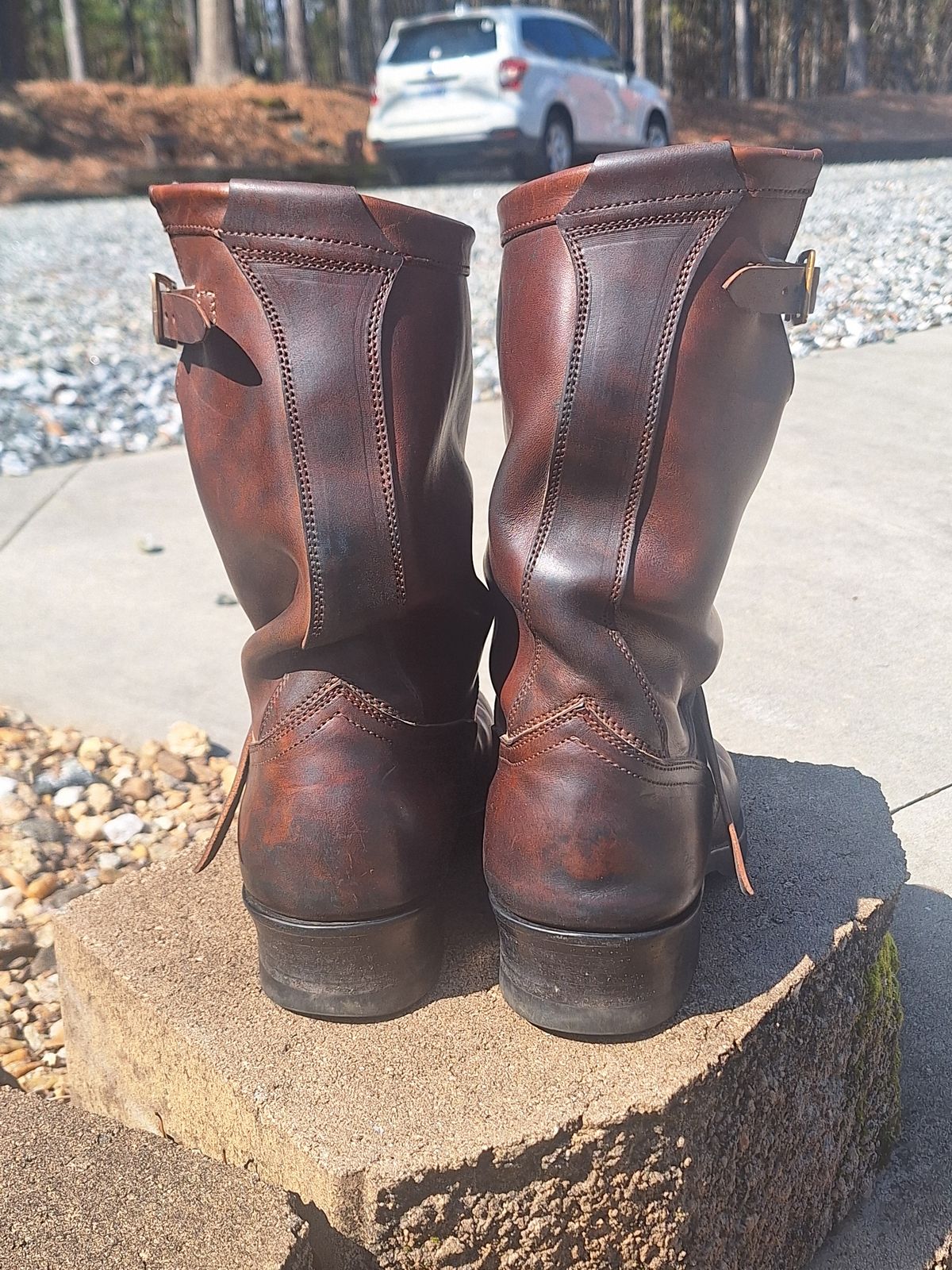 Photo by PatinaTherapist on March 1, 2026 of the Crux Deluxe Engineer in Guidi Dirty Horsebutt.