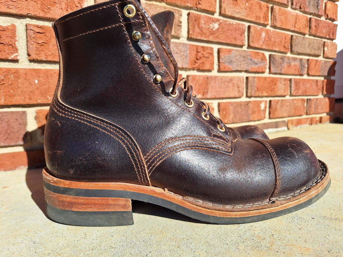 Photo by PatinaTherapist on January 1, 2024 of the Nicks Prospector in Horween Brown Waxed Flesh.
