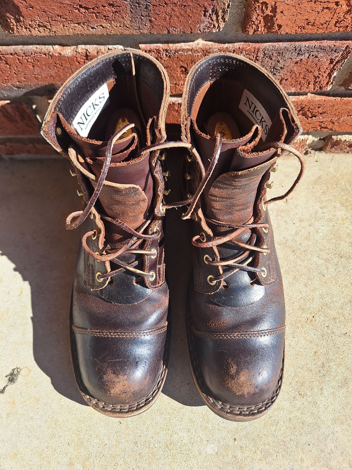 Photo by PatinaTherapist on February 3, 2024 of the Nicks Prospector in Horween Brown Waxed Flesh.