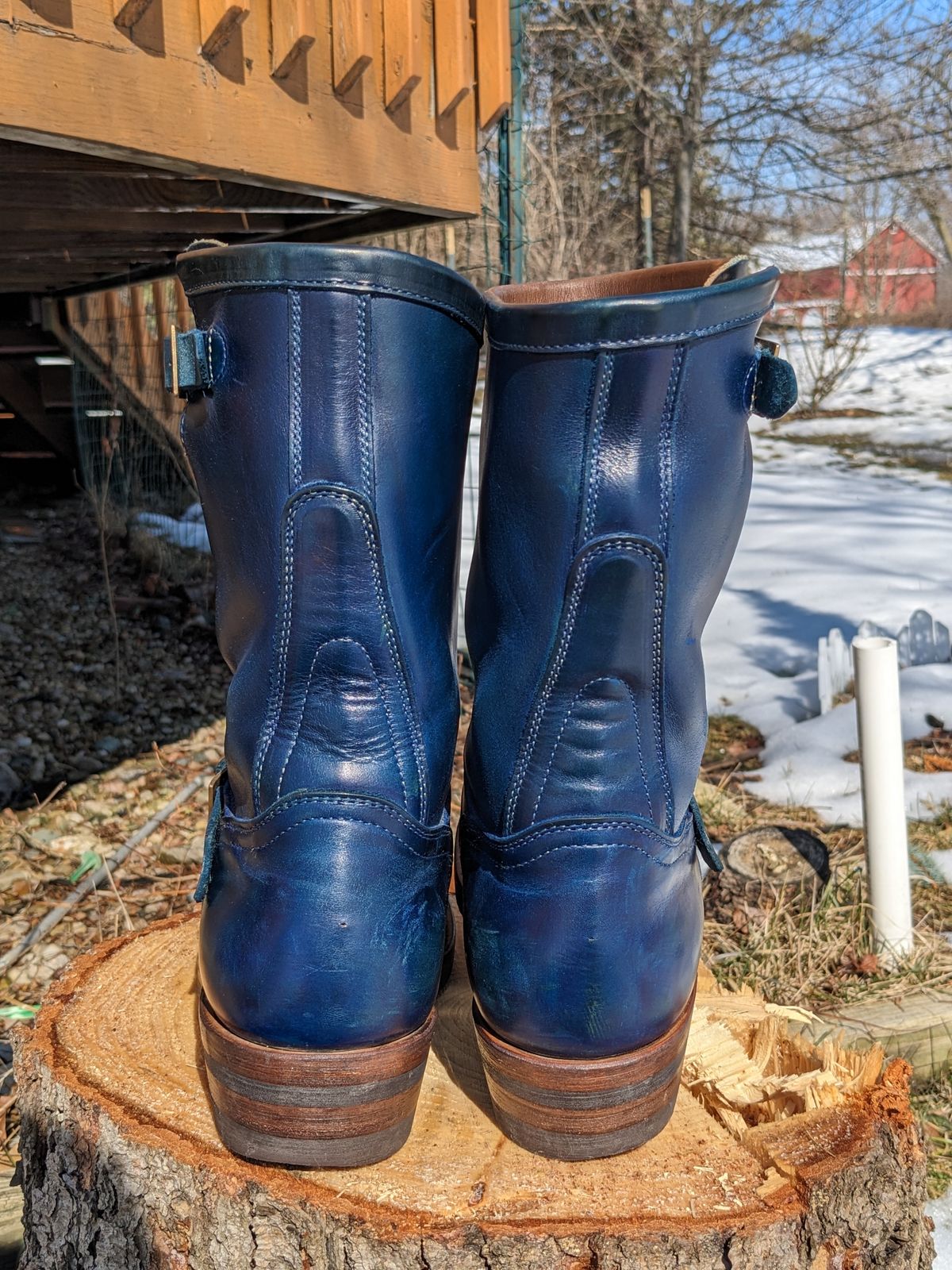 Photo by magicsun87 on March 5, 2023 of the Motor Engineer Boots in Horween Natural Chromexcel.