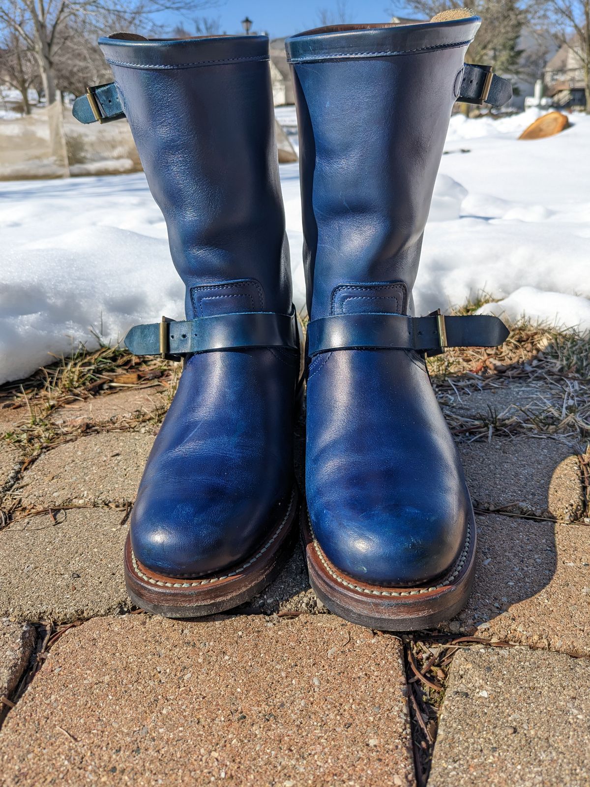 Photo by magicsun87 on March 5, 2023 of the Motor Engineer Boots in Horween Natural Chromexcel.