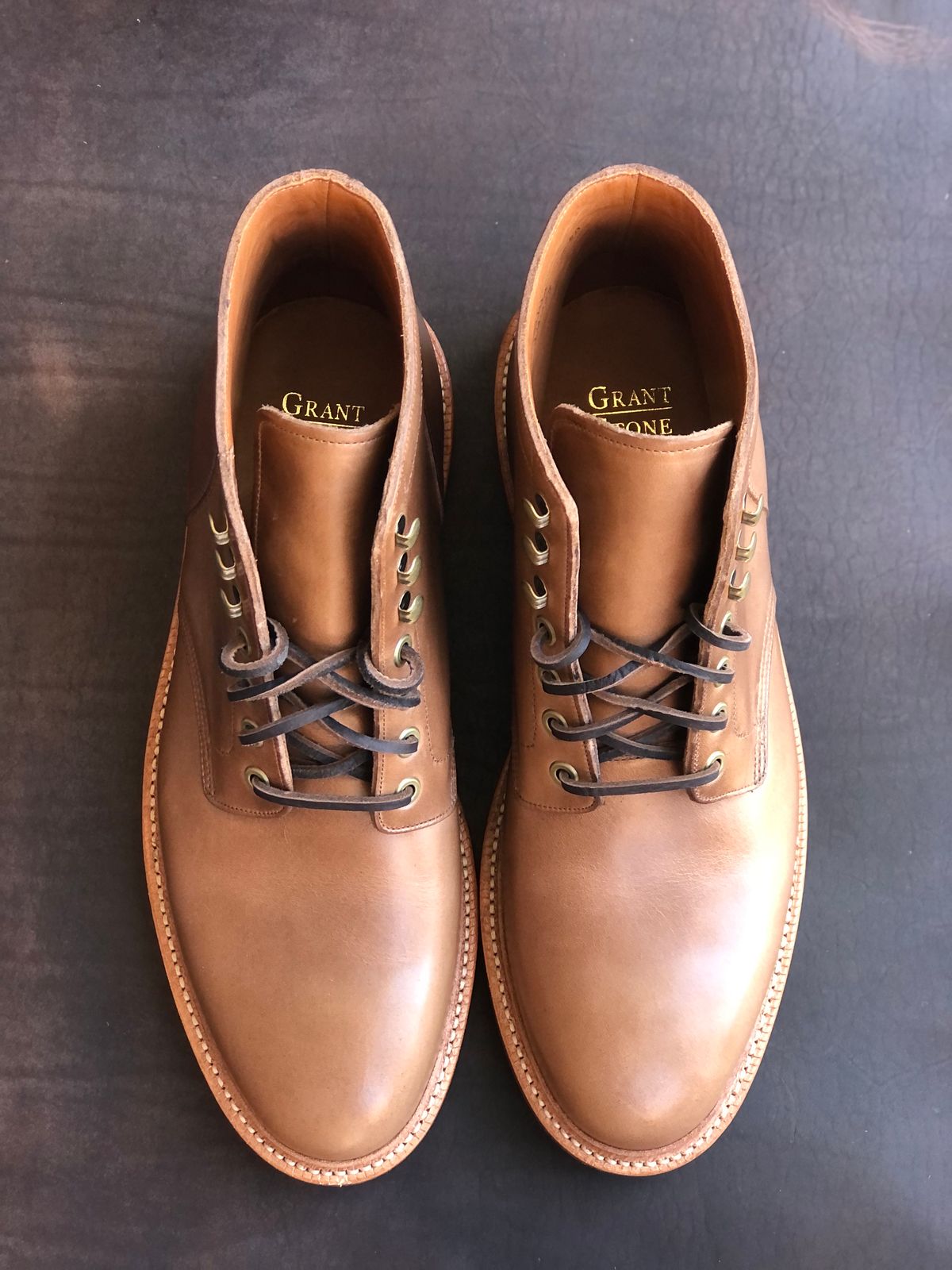 Photo by IndyBen on October 1, 2023 of the Grant Stone Diesel Boot in Horween Dune Chromexcel.