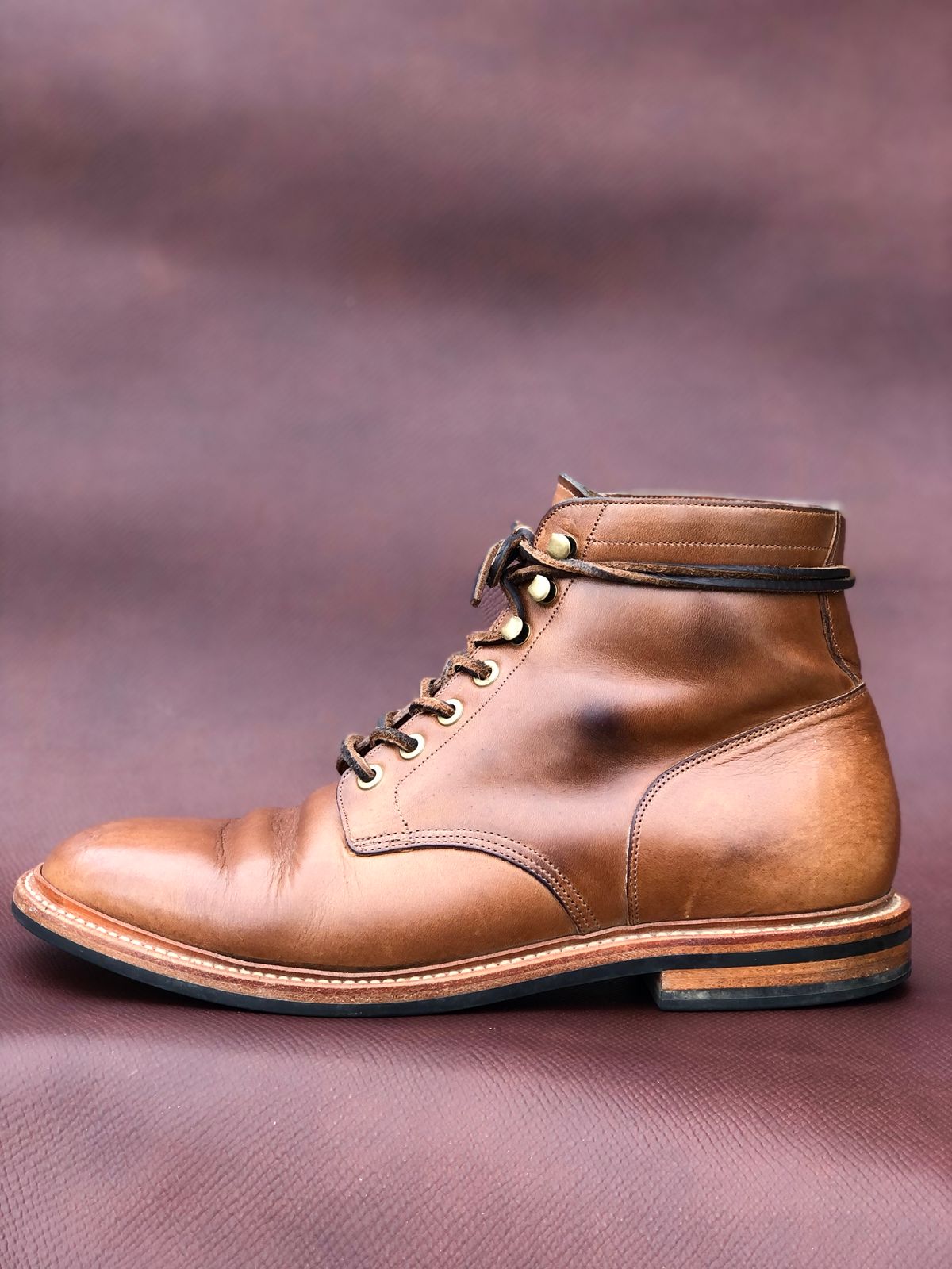 Photo by IndyBen on April 5, 2024 of the Grant Stone Diesel Boot in Horween Dune Chromexcel.