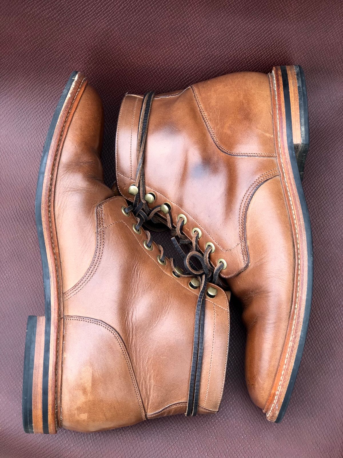 Photo by IndyBen on April 5, 2024 of the Grant Stone Diesel Boot in Horween Dune Chromexcel.