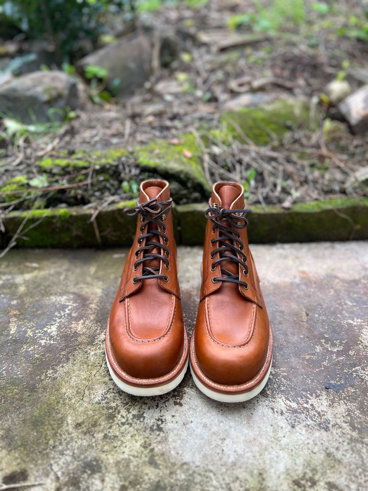Photo by IndyBen on October 5, 2025 of the Grant Stone Brass Boot in Badalassi Carlo Saddle Tan Minerva.