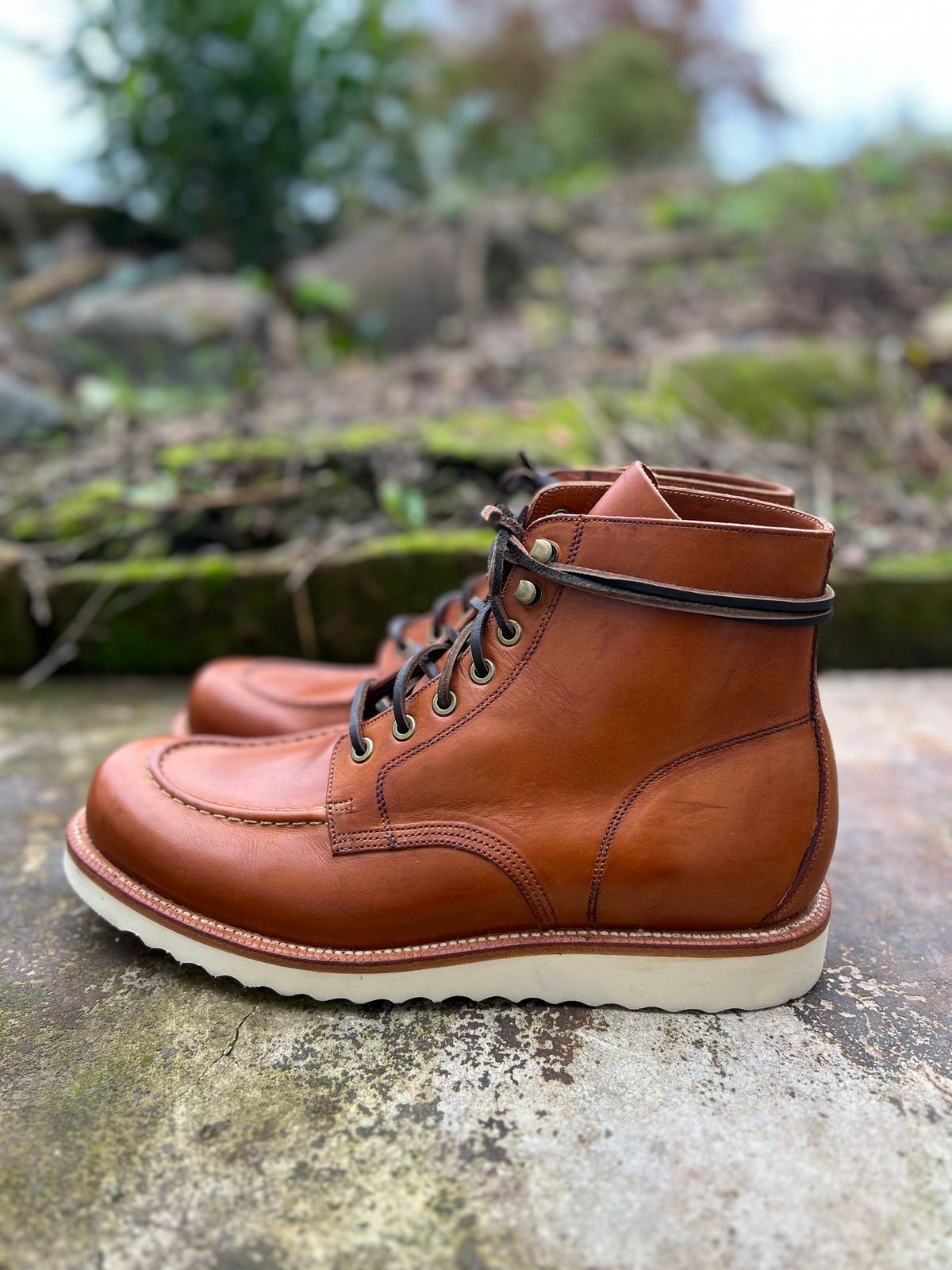 Photo by IndyBen on October 5, 2025 of the Grant Stone Brass Boot in Badalassi Carlo Saddle Tan Minerva.