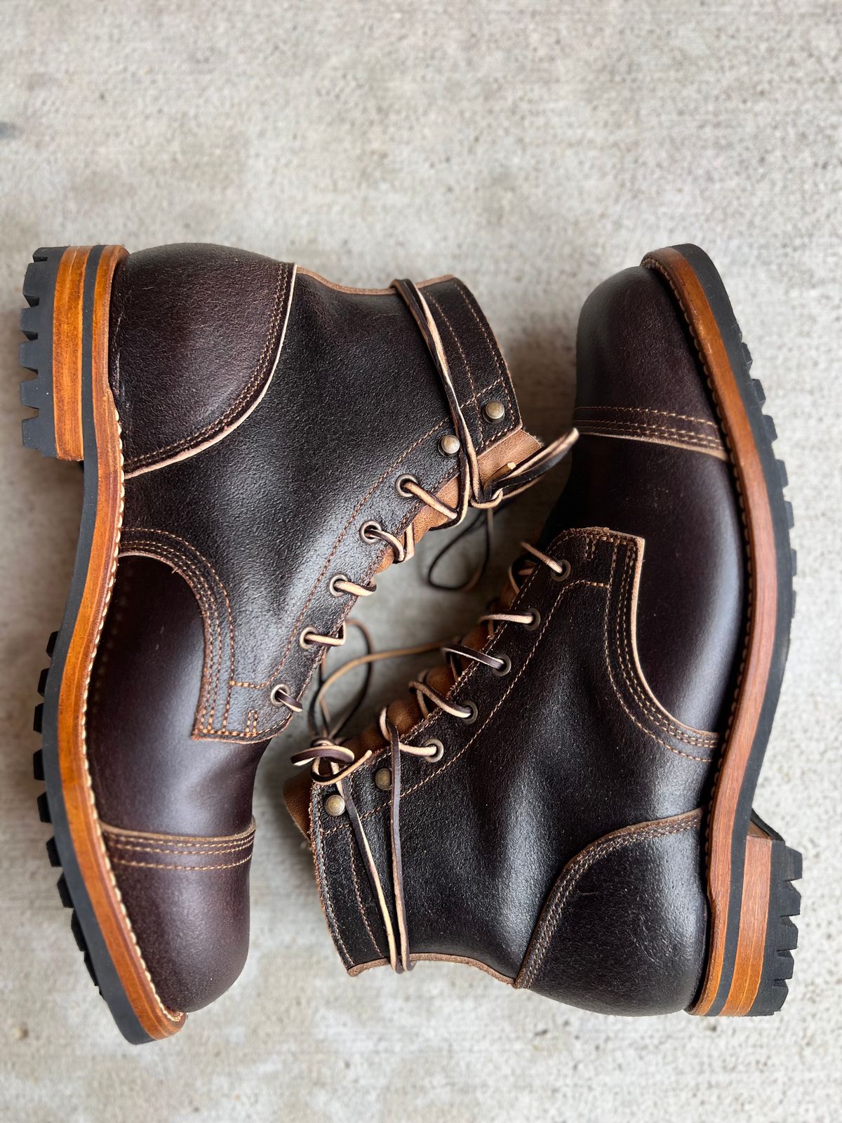 Photo by IndyBen on October 1, 2024 of the Truman Cap Toe Boot in Horween Java Waxed Flesh.