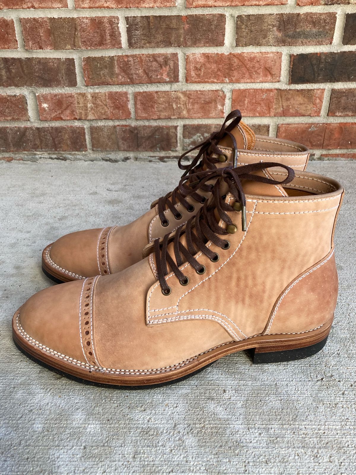 Photo by IndyBen on October 1, 2022 of the Santalum Milestone Service Boot in Conceria Cloe Crust Shell Cordovan.