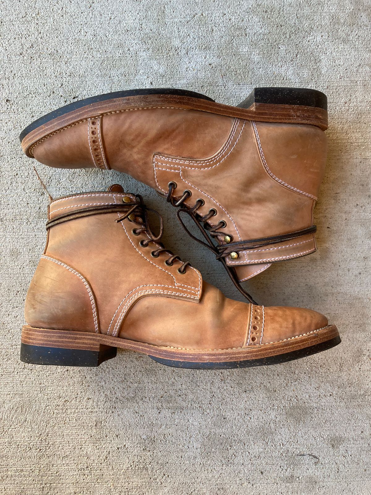 Photo by IndyBen on December 4, 2022 of the Santalum Milestone Service Boot in Conceria Cloe Crust Shell Cordovan.