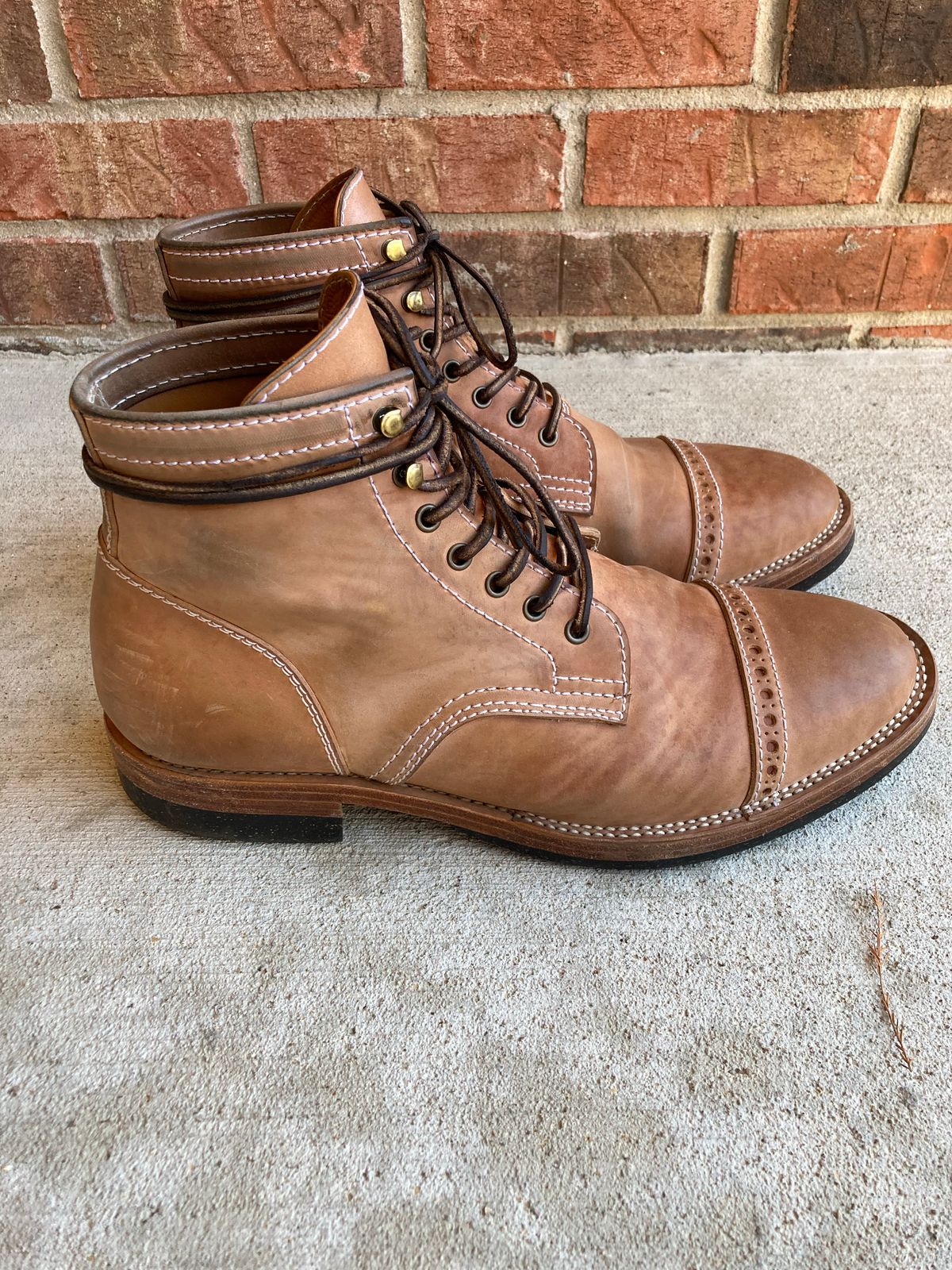 Photo by IndyBen on December 4, 2022 of the Santalum Milestone Service Boot in Conceria Cloe Crust Shell Cordovan.