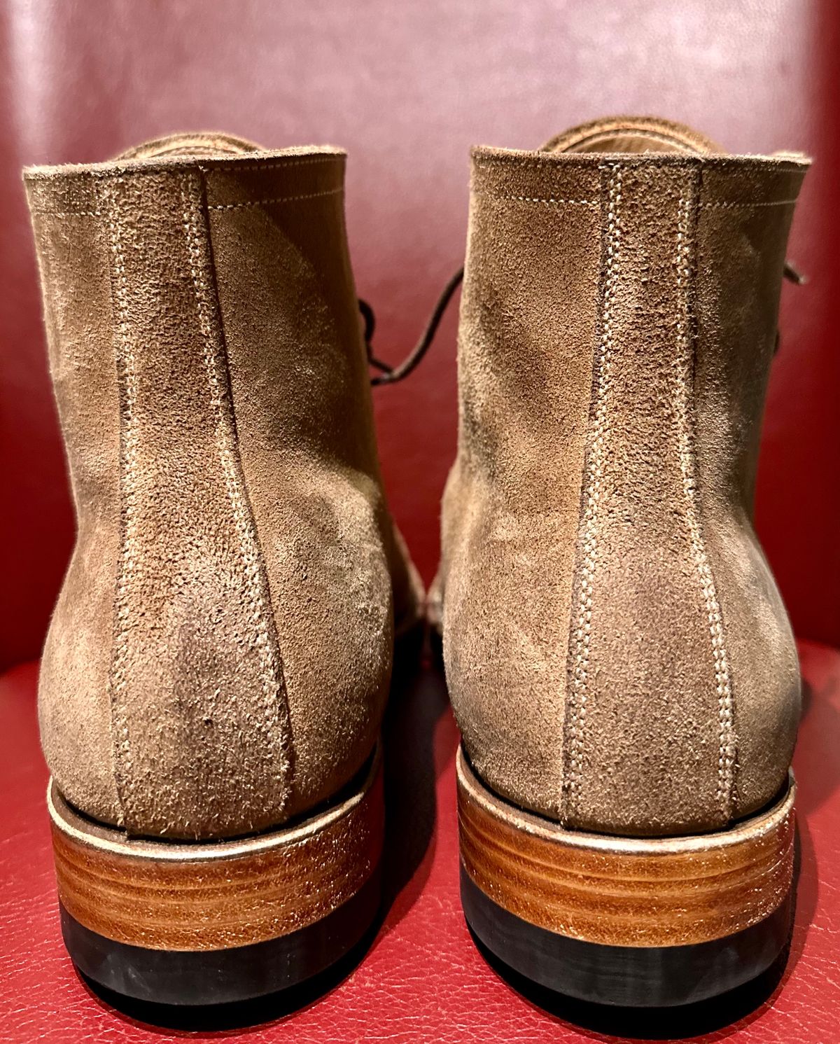 Photo by elkonelmstreet on November 5, 2023 of the Onderhoud SPL02 in Horween Marine Field Roughout.