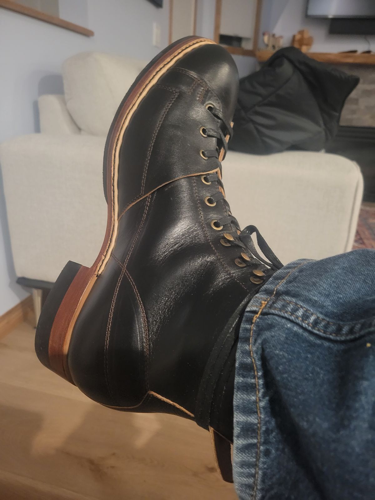 Photo by hosekileather on November 25, 2022 of the Red Wing x Indian Motorcycle Spirit Lake in Redwing Amber Portage Leather.