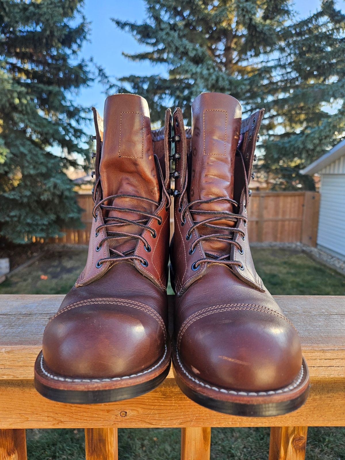 Photo by hosekileather on November 2, 2025 of the Red Wing x Indian Motorcycle Spirit Lake in Redwing Amber Portage Leather.