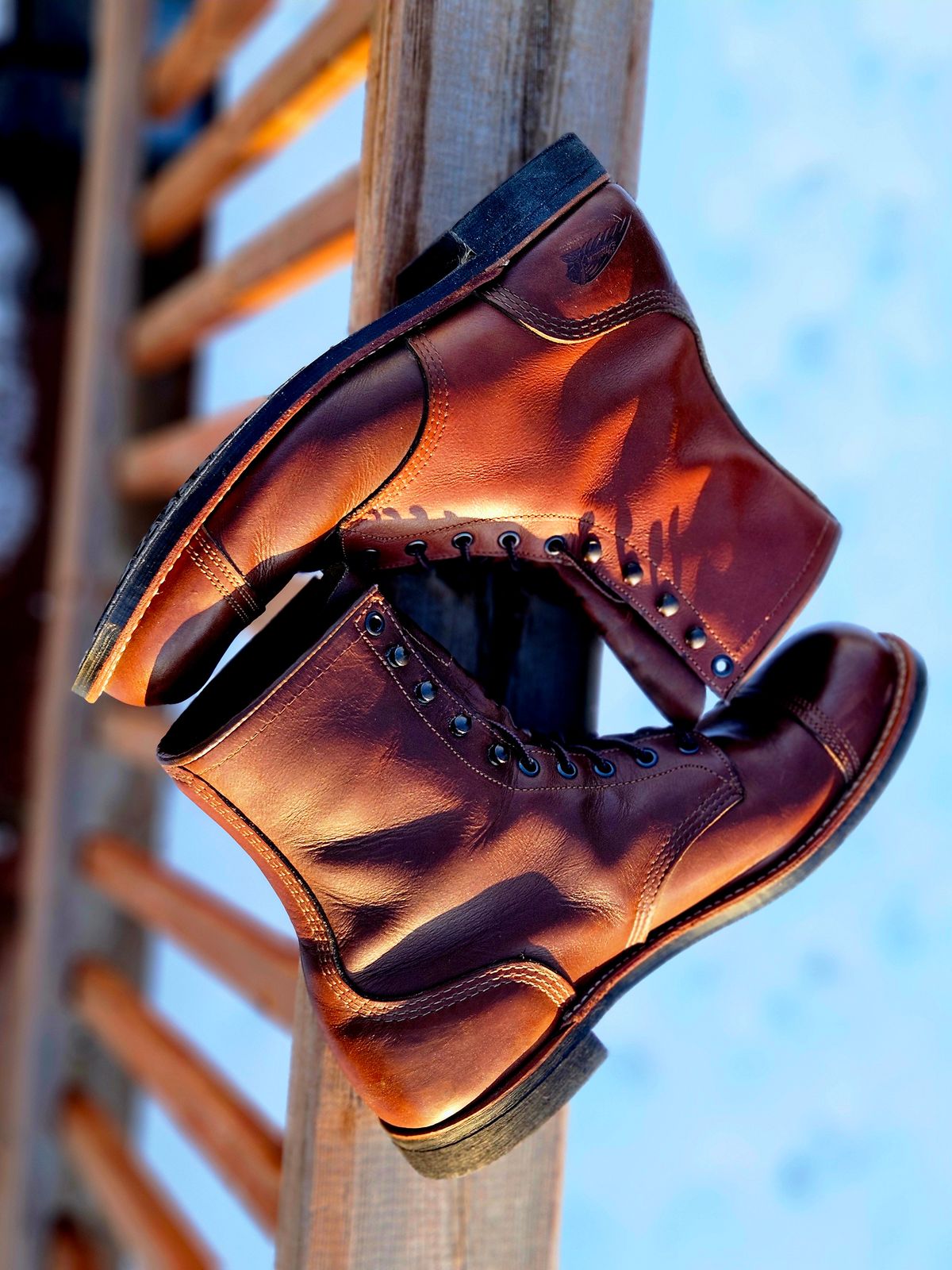 Photo by hosekileather on March 2, 2026 of the Red Wing x Indian Motorcycle Spirit Lake in Redwing Amber Portage Leather.