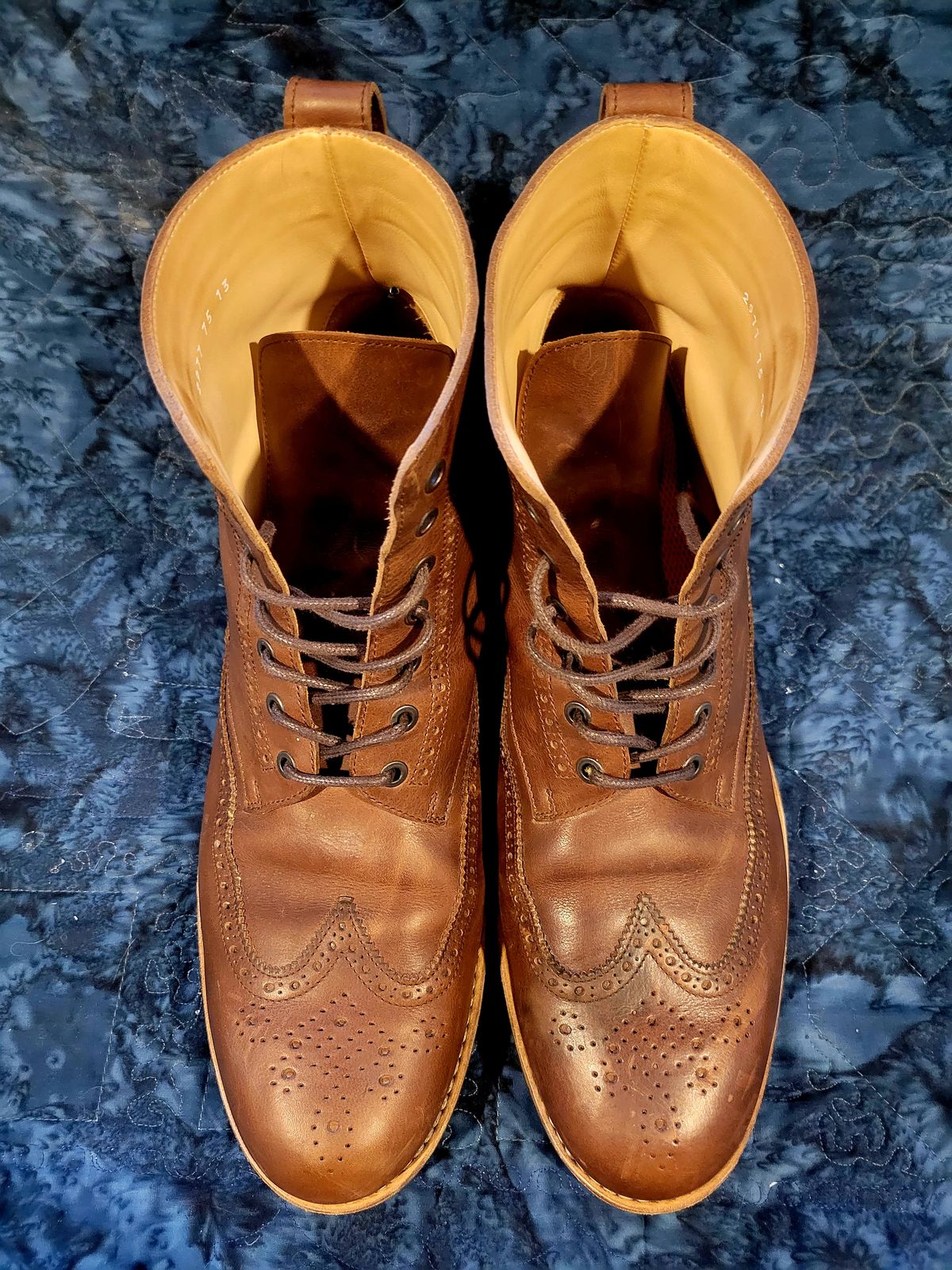 Photo by hosekileather on November 1, 2022 of the Mark Albert Countrty Boot in C.F. Stead Dark Snuff Regency Calf.