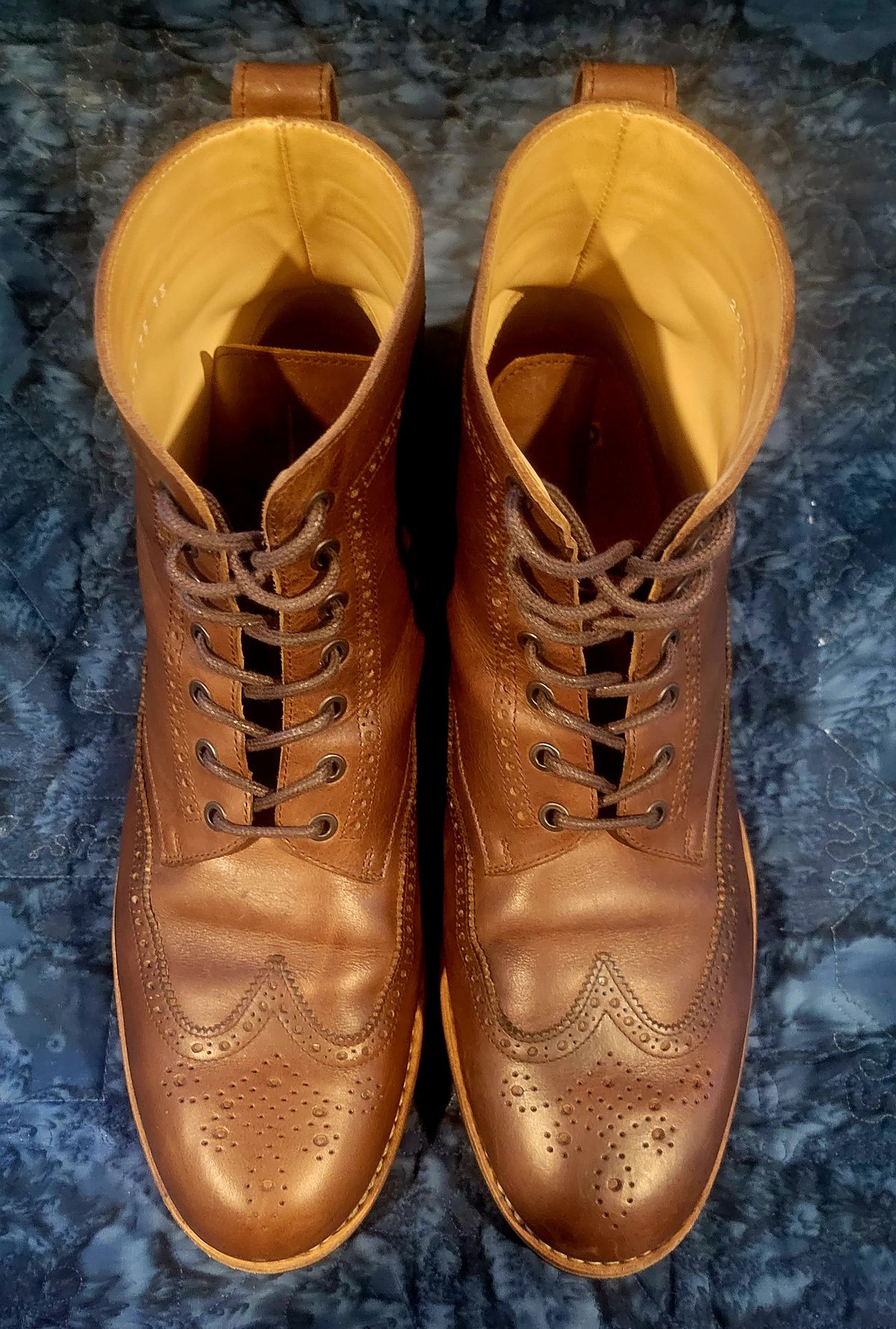 Photo by hosekileather on December 1, 2022 of the Mark Albert Countrty Boot in C.F. Stead Dark Snuff Regency Calf.