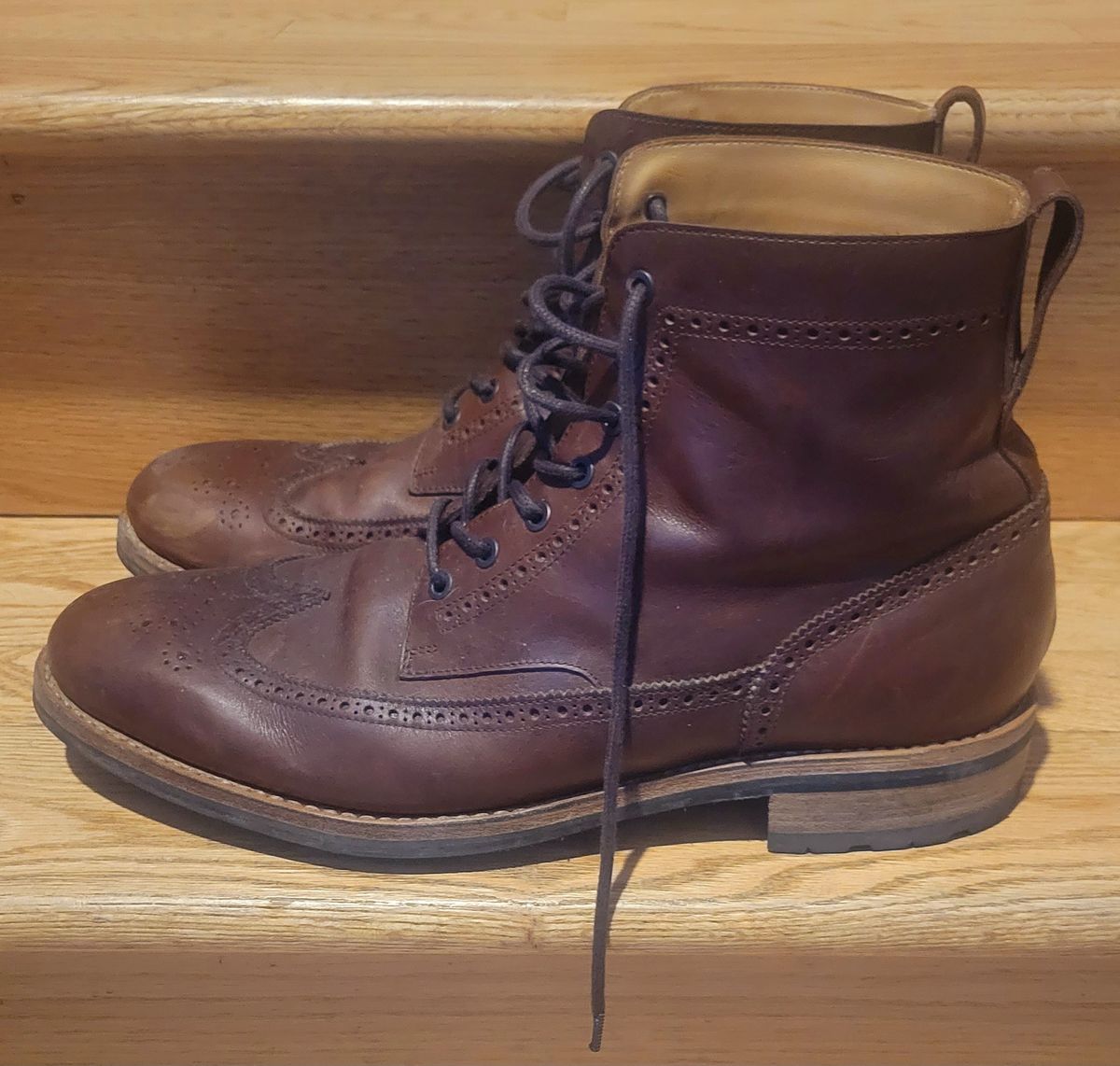 Photo by hosekileather on February 2, 2023 of the Mark Albert Countrty Boot in C.F. Stead Dark Snuff Regency Calf.