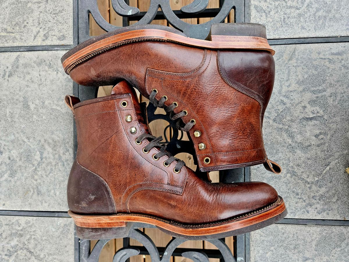Photo by hosekileather on December 2, 2023 of the Tahura Captoelari Plain Toe in Badalassi Carlo Dark Brown Nemesis.