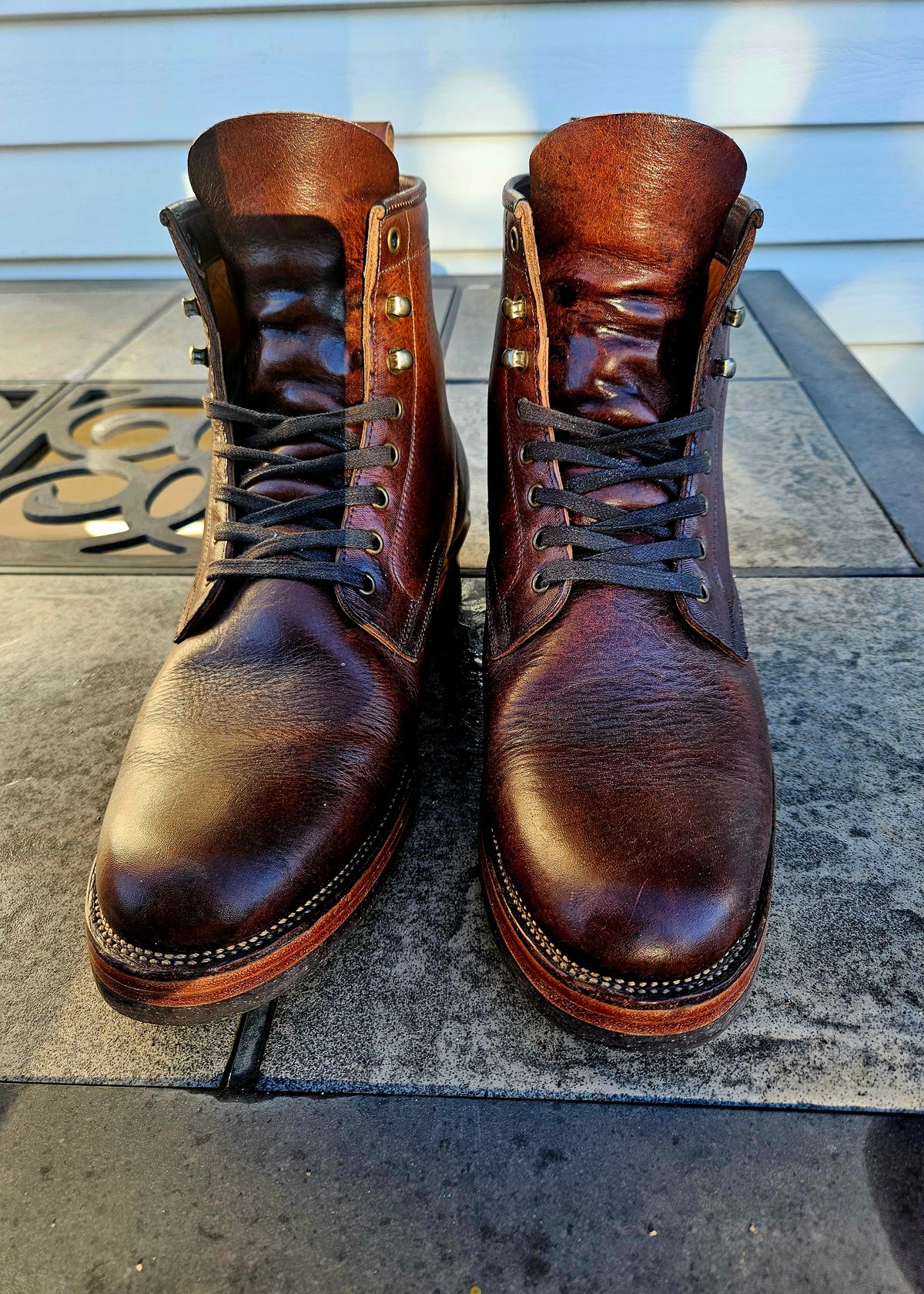 Photo by hosekileather on January 1, 2024 of the Tahura Captoelari Plain Toe in Badalassi Carlo Dark Brown Nemesis.