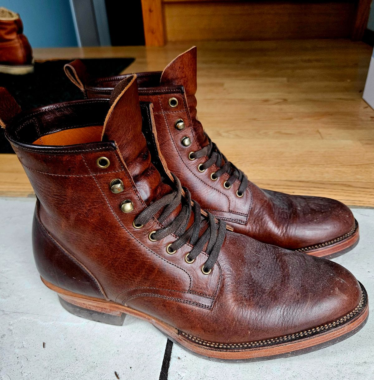 Photo by hosekileather on February 4, 2024 of the Tahura Captoelari Plain Toe in Badalassi Carlo Dark Brown Nemesis.