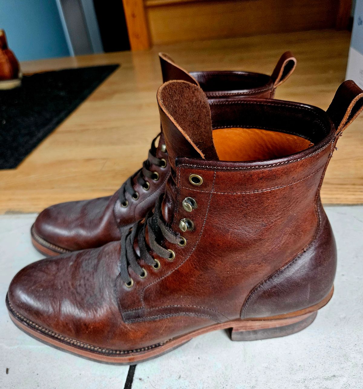 Photo by hosekileather on February 4, 2024 of the Tahura Captoelari Plain Toe in Badalassi Carlo Dark Brown Nemesis.