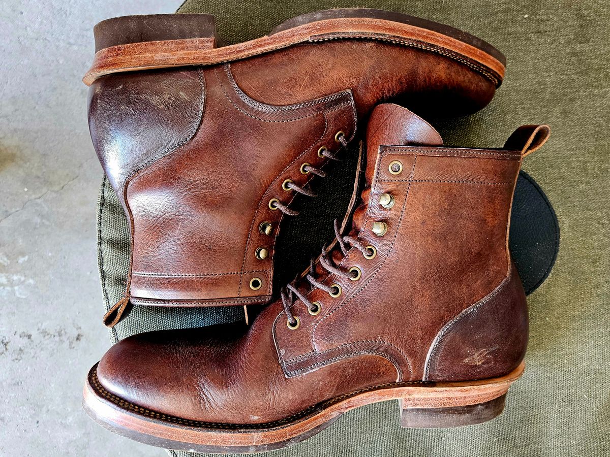 Photo by hosekileather on April 2, 2024 of the Tahura Captoelari Plain Toe in Badalassi Carlo Dark Brown Nemesis.