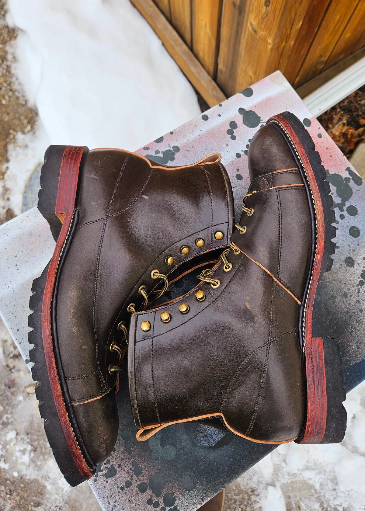 Photo by hosekileather on December 4, 2024 of the Jakkrabbits Monkey Boot in Maryam Olive Horsebutt.