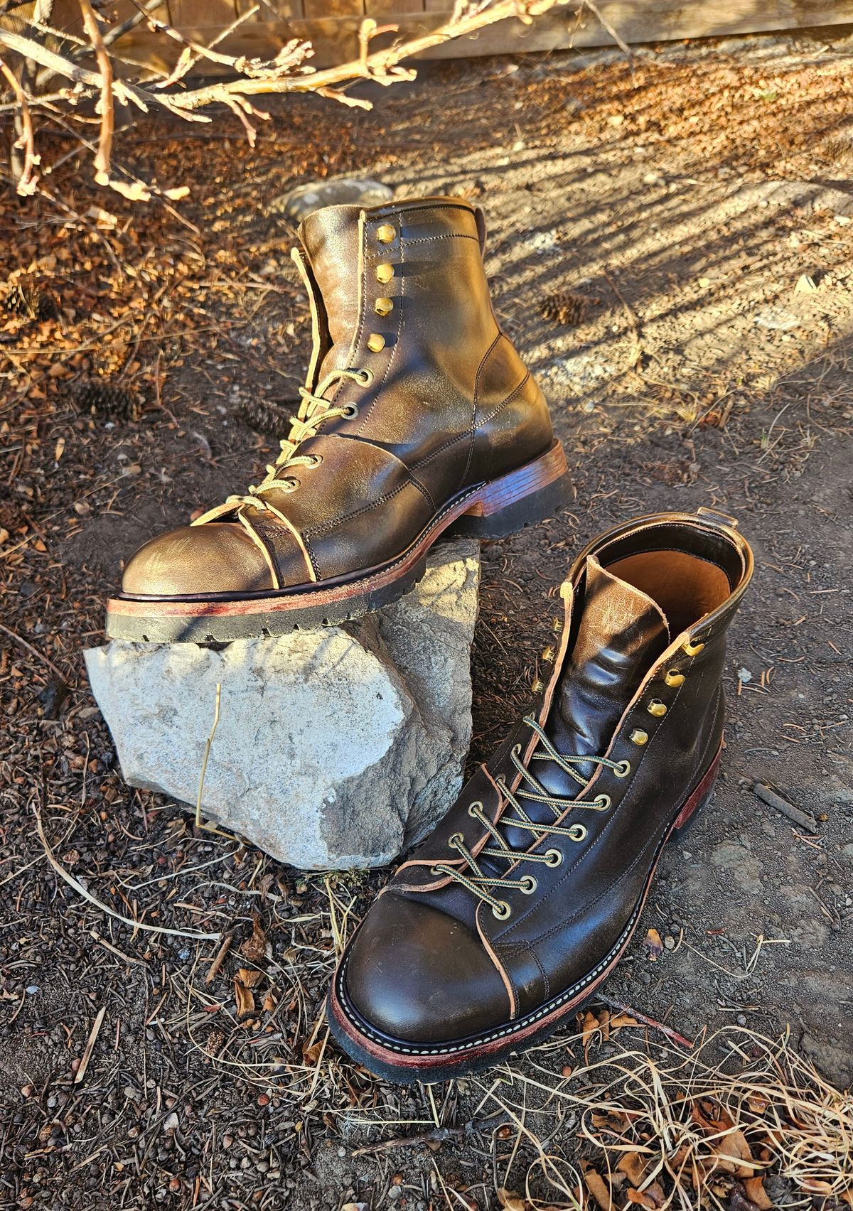 Photo by hosekileather on March 1, 2025 of the Jakkrabbits Monkey Boot in Maryam Olive Horsebutt.