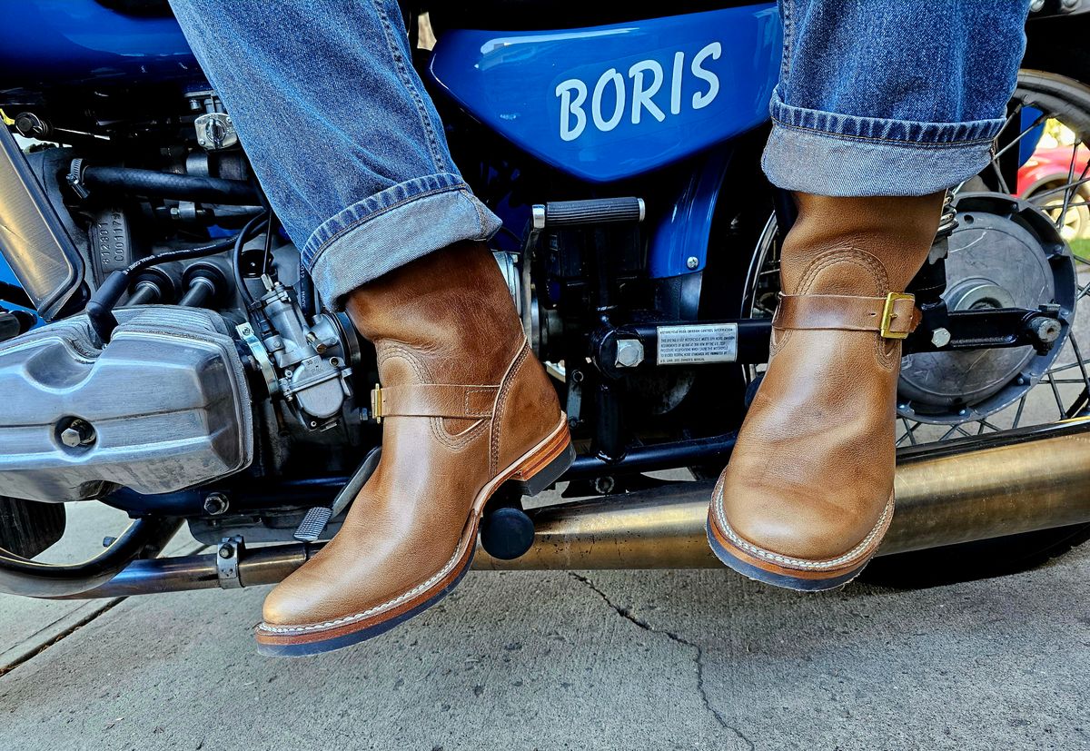 Photo by hosekileather on October 1, 2024 of the Wesco Mister Lou in Horween Natural Chromexcel.