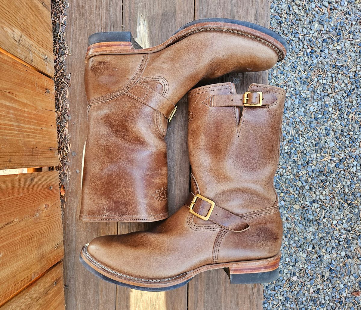 Photo by hosekileather on November 1, 2024 of the Wesco Mister Lou in Horween Natural Chromexcel.