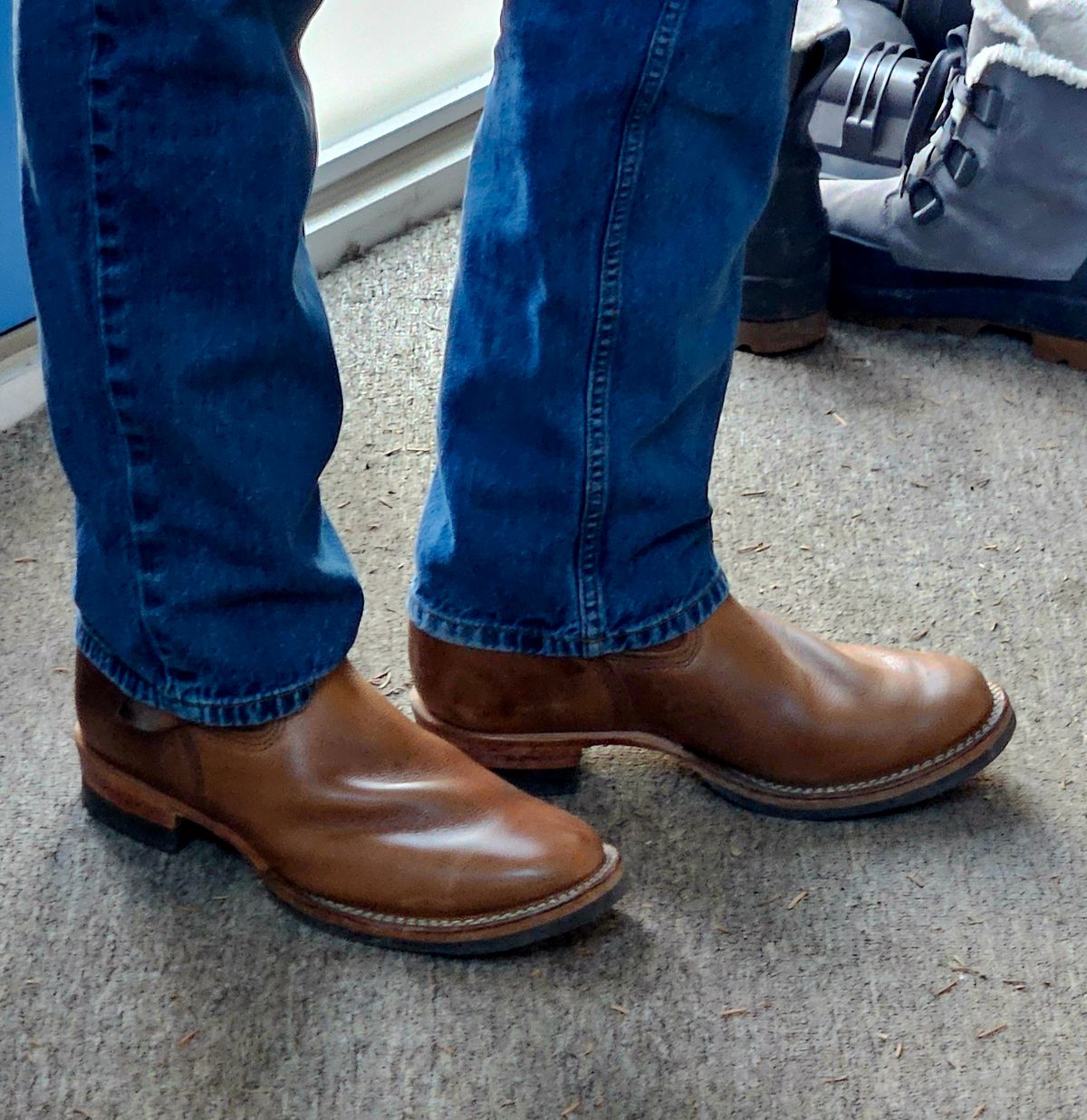 Photo by hosekileather on February 27, 2025 of the Wesco Mister Lou in Horween Natural Chromexcel.