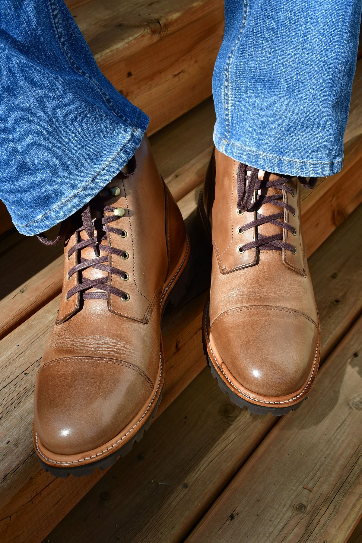 Photo by hosekileather on October 1, 2023 of the J.Crew Kenton Pacer Boots in Horween Natural Chromexcel.
