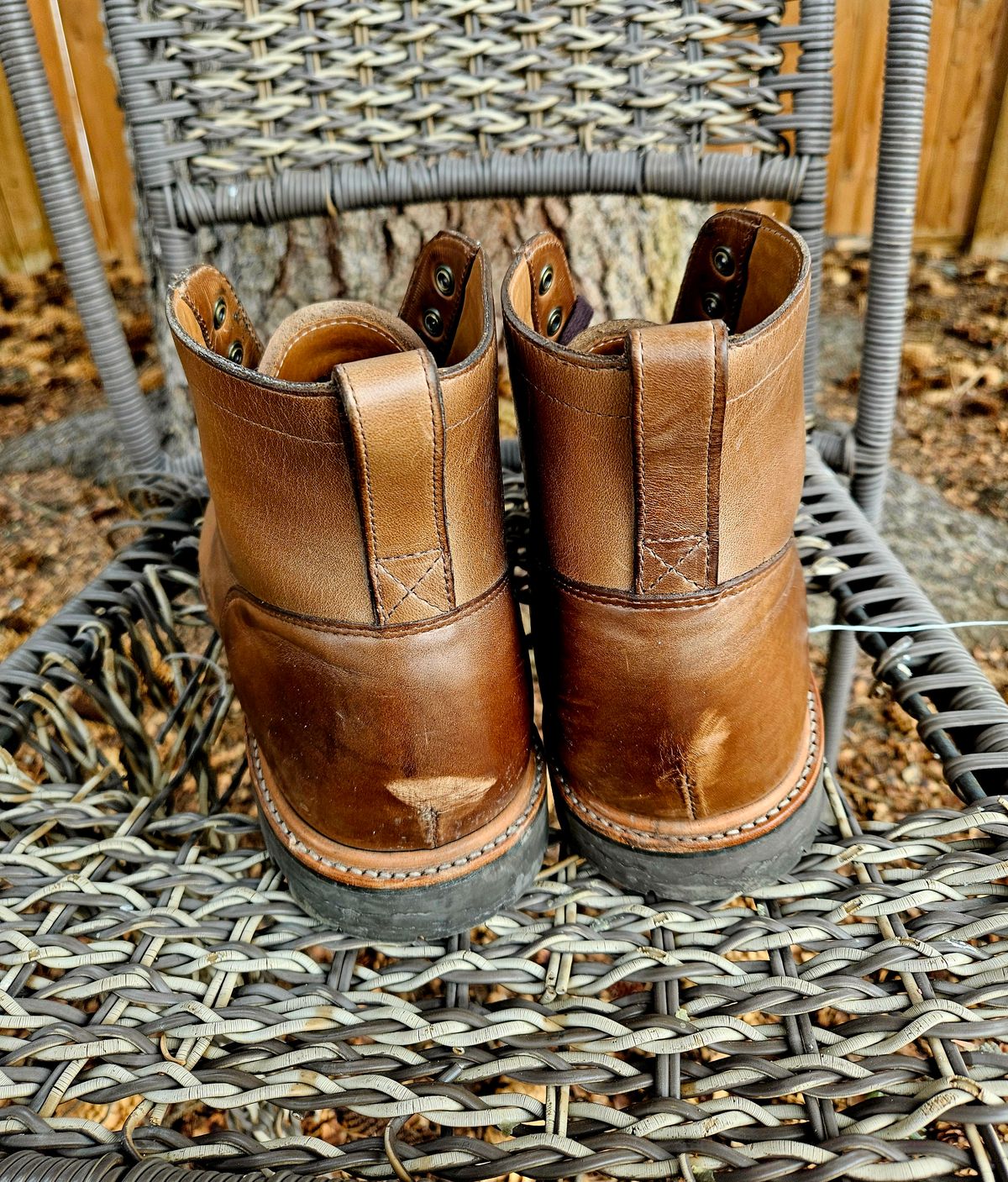 Photo by hosekileather on April 2, 2024 of the J.Crew Kenton Pacer Boots in Horween Natural Chromexcel.