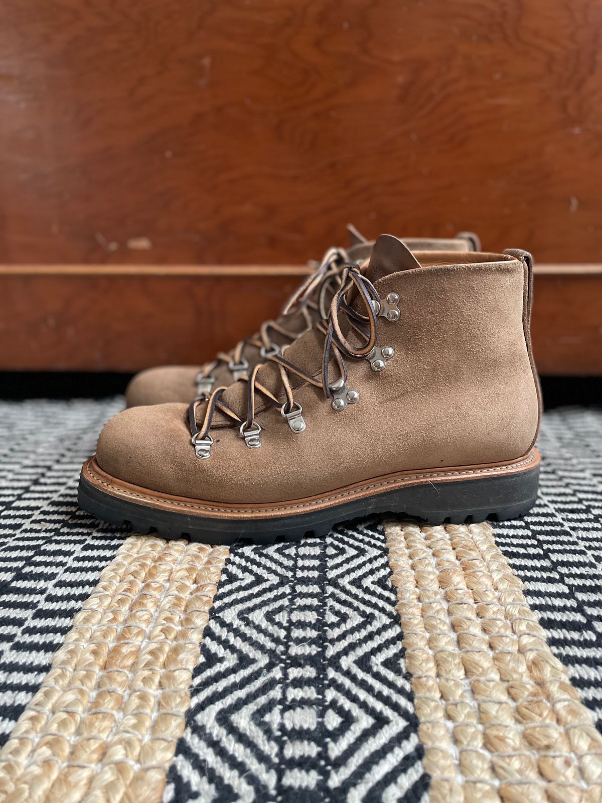 Photo by boottherapy on January 4, 2024 of the Viberg Hiker in Horween Natural Chromexcel Roughout.