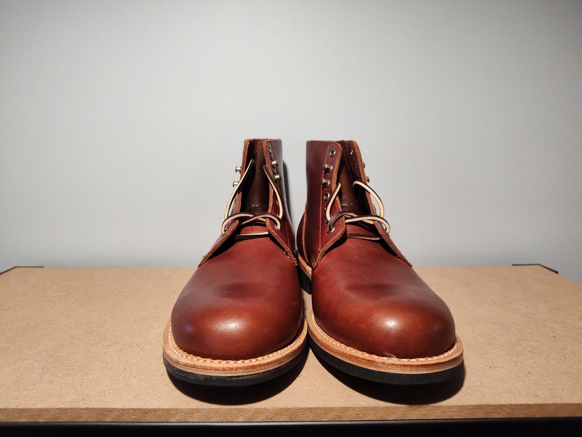 Photo by farroyo81 on October 1, 2024 of the Oak Street Bootmakers Field Boot in Seidel Light Brown Mustang.