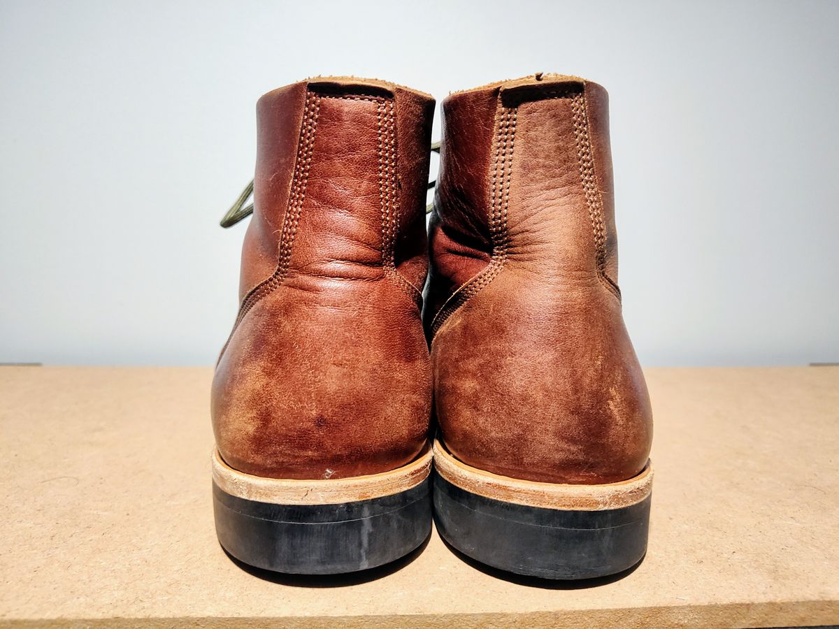 Photo by farroyo81 on February 3, 2025 of the Oak Street Bootmakers Field Boot in Seidel Light Brown Mustang.