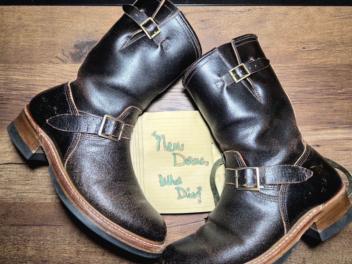 Photo by farroyo81 on October 5, 2025 of the John Lofgren Wabash Engineer Boots in Horween Dark Brown Waxed Flesh.