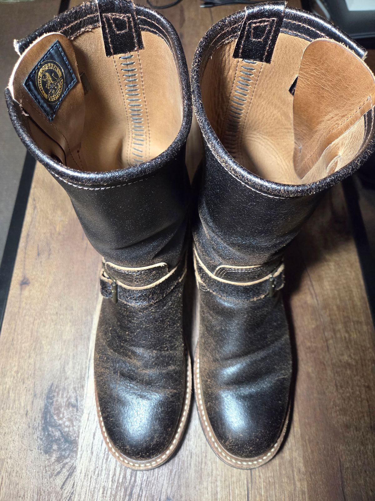 Photo by farroyo81 on December 4, 2025 of the John Lofgren Wabash Engineer Boots in Horween Dark Brown Waxed Flesh.