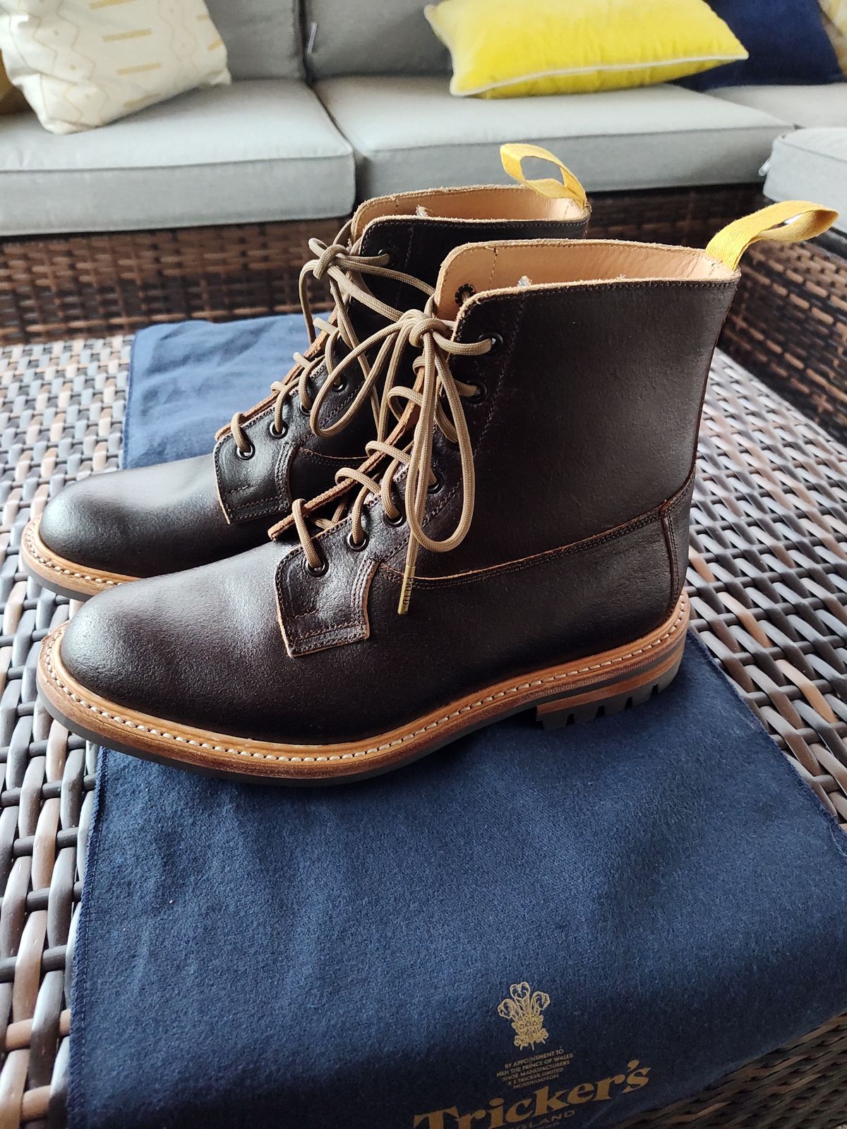 Photo by farroyo81 on November 1, 2023 of the Tricker's Burford Plain Derby Boot in Horween Java Waxed Flesh.